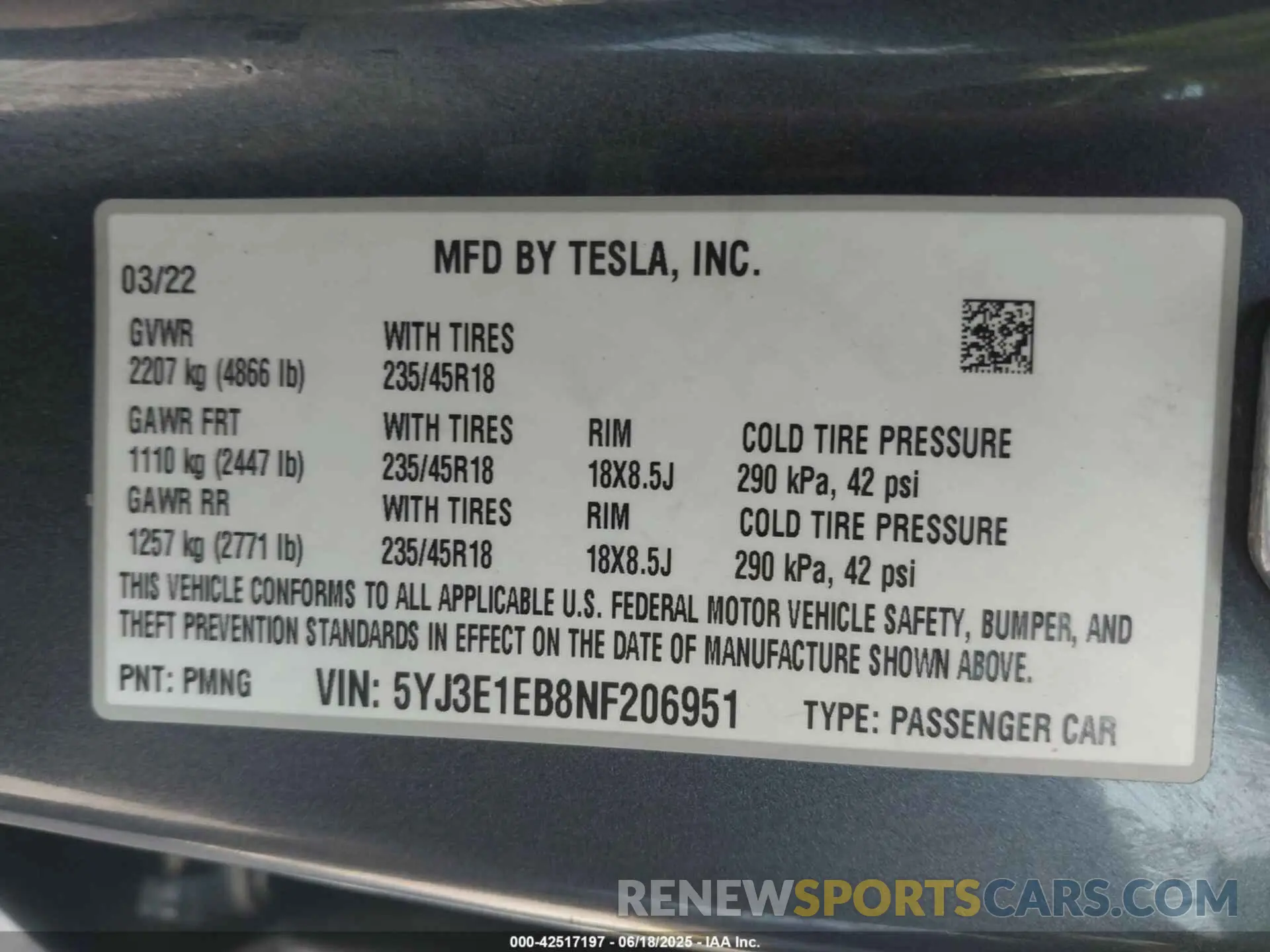 9 Photograph of a damaged car 5YJ3E1EB8NF206951 TESLA MODEL 3 2022