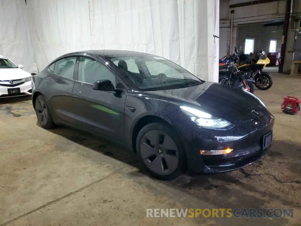 4 Фотография поврежденного автомобиля 5YJ3E1EB8NF274036 TESLA MODEL 3 2022
