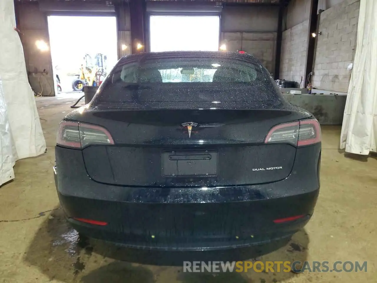 6 Фотография поврежденного автомобиля 5YJ3E1EB8NF274036 TESLA MODEL 3 2022