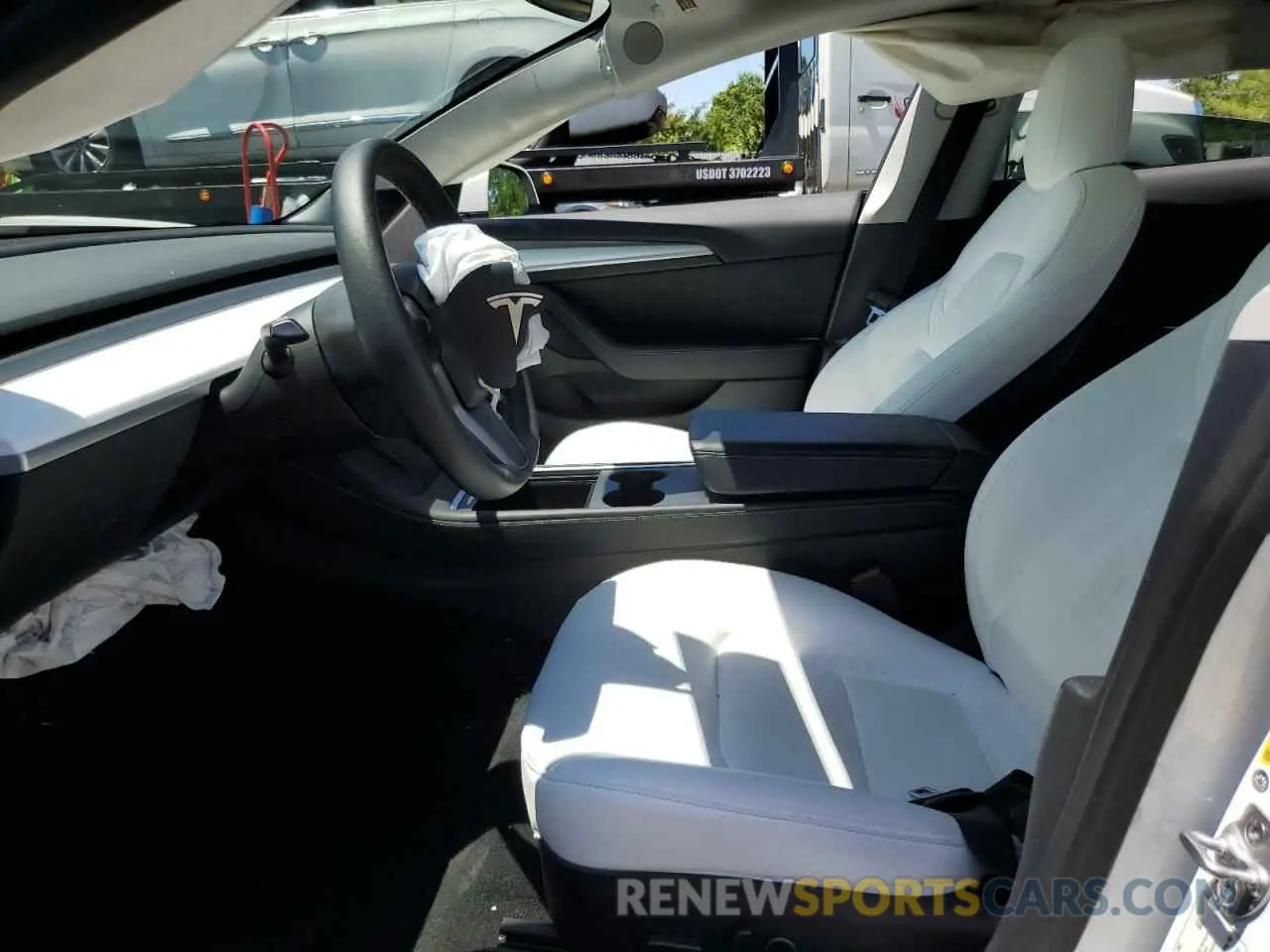 7 Photograph of a damaged car 5YJ3E1EB8NF312655 TESLA MODEL 3 2022