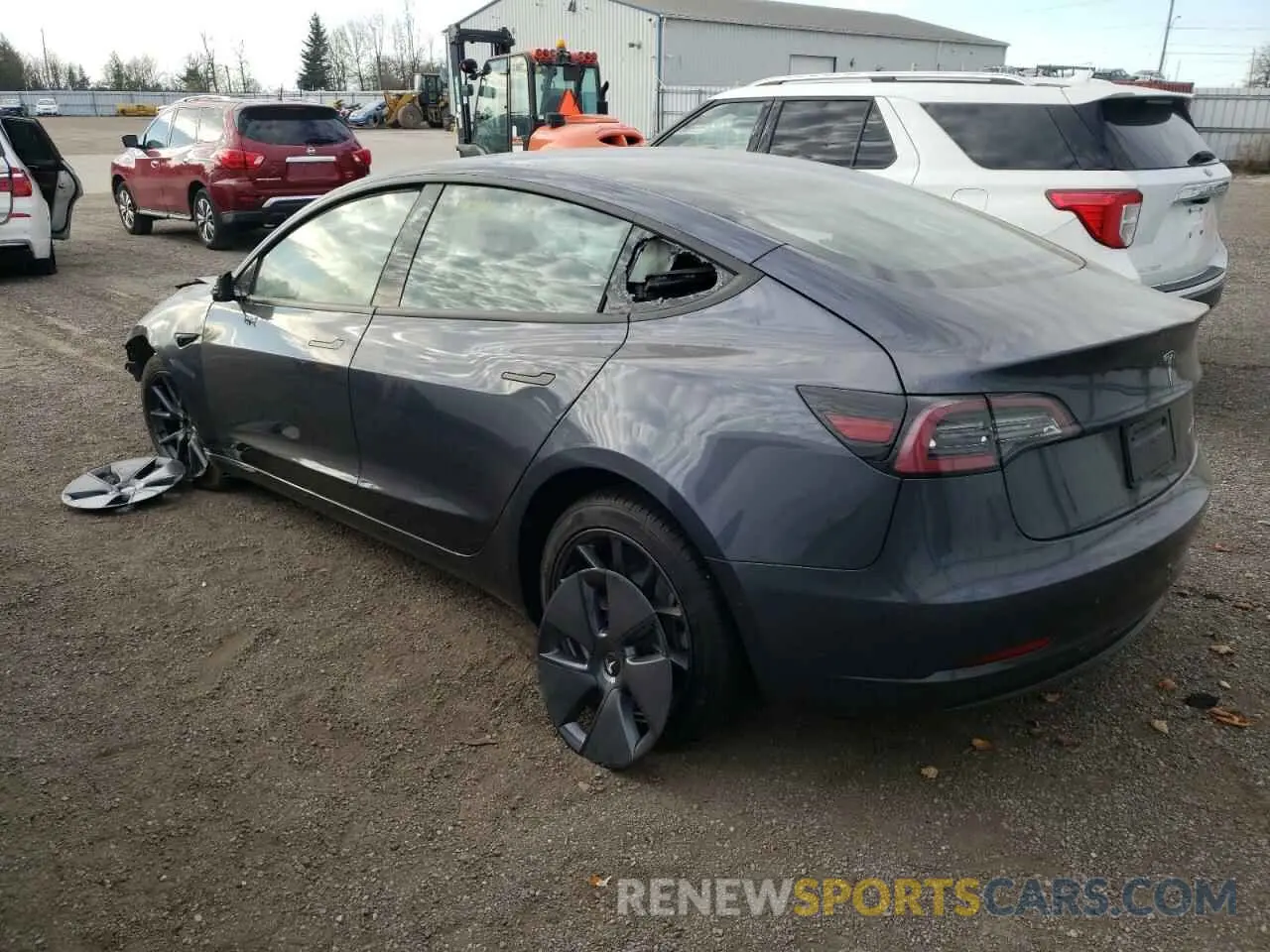 3 Photograph of a damaged car 5YJ3E1EB8NF323767 TESLA MODEL 3 2022