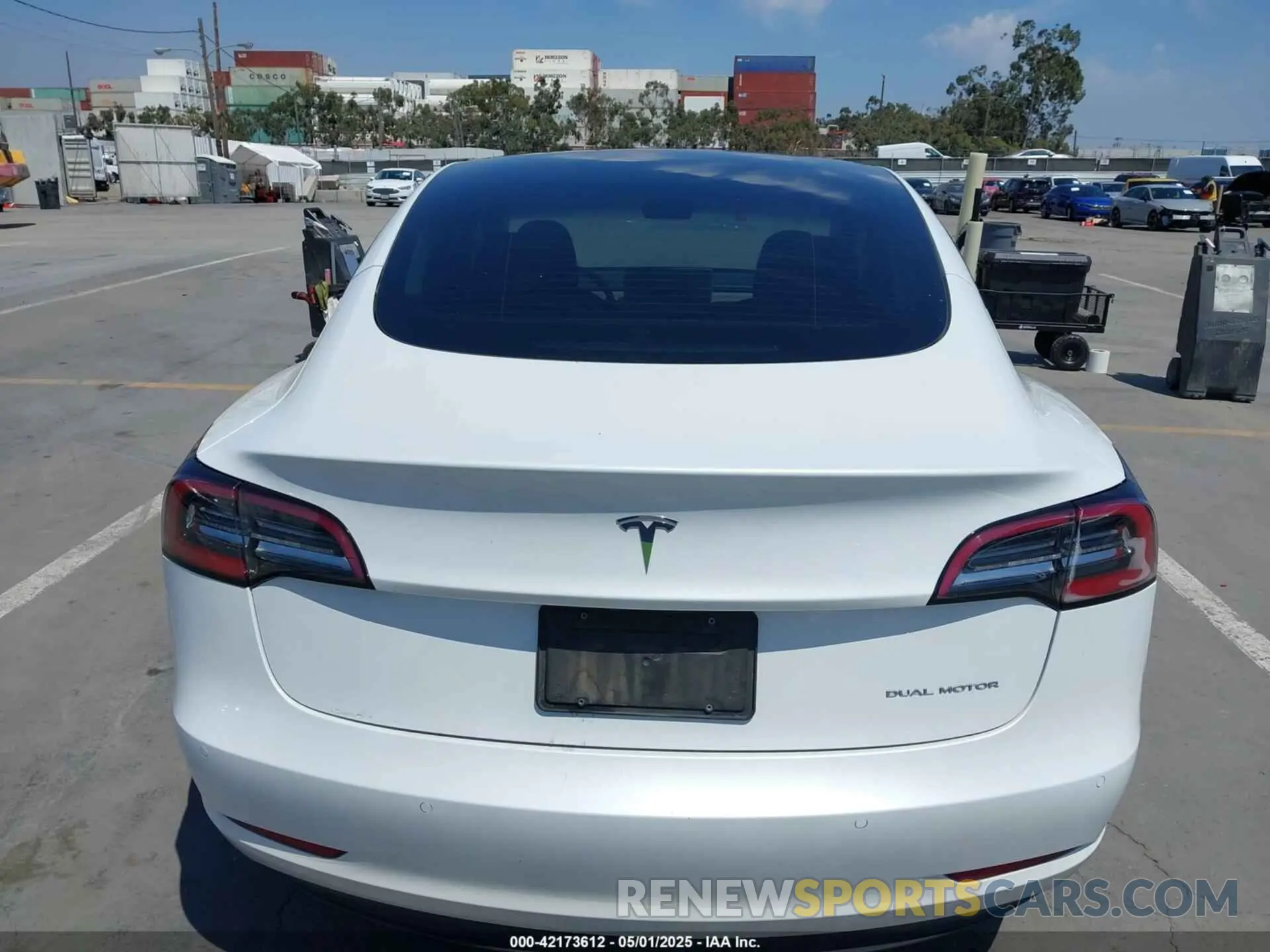 16 Фотография поврежденного автомобиля 5YJ3E1EB9NF113601 TESLA MODEL 3 2022