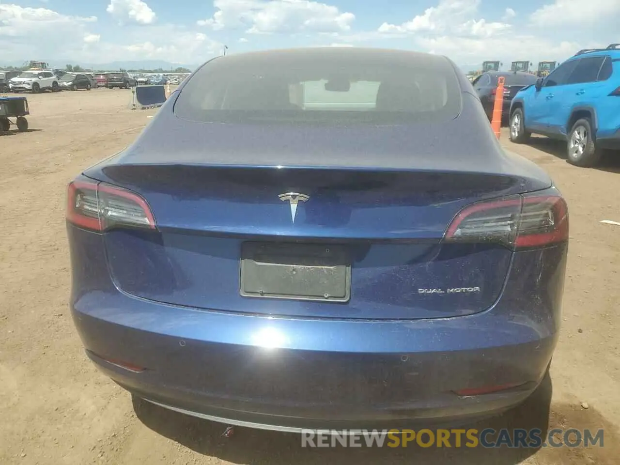 6 Photograph of a damaged car 5YJ3E1EB9NF179470 TESLA MODEL 3 2022