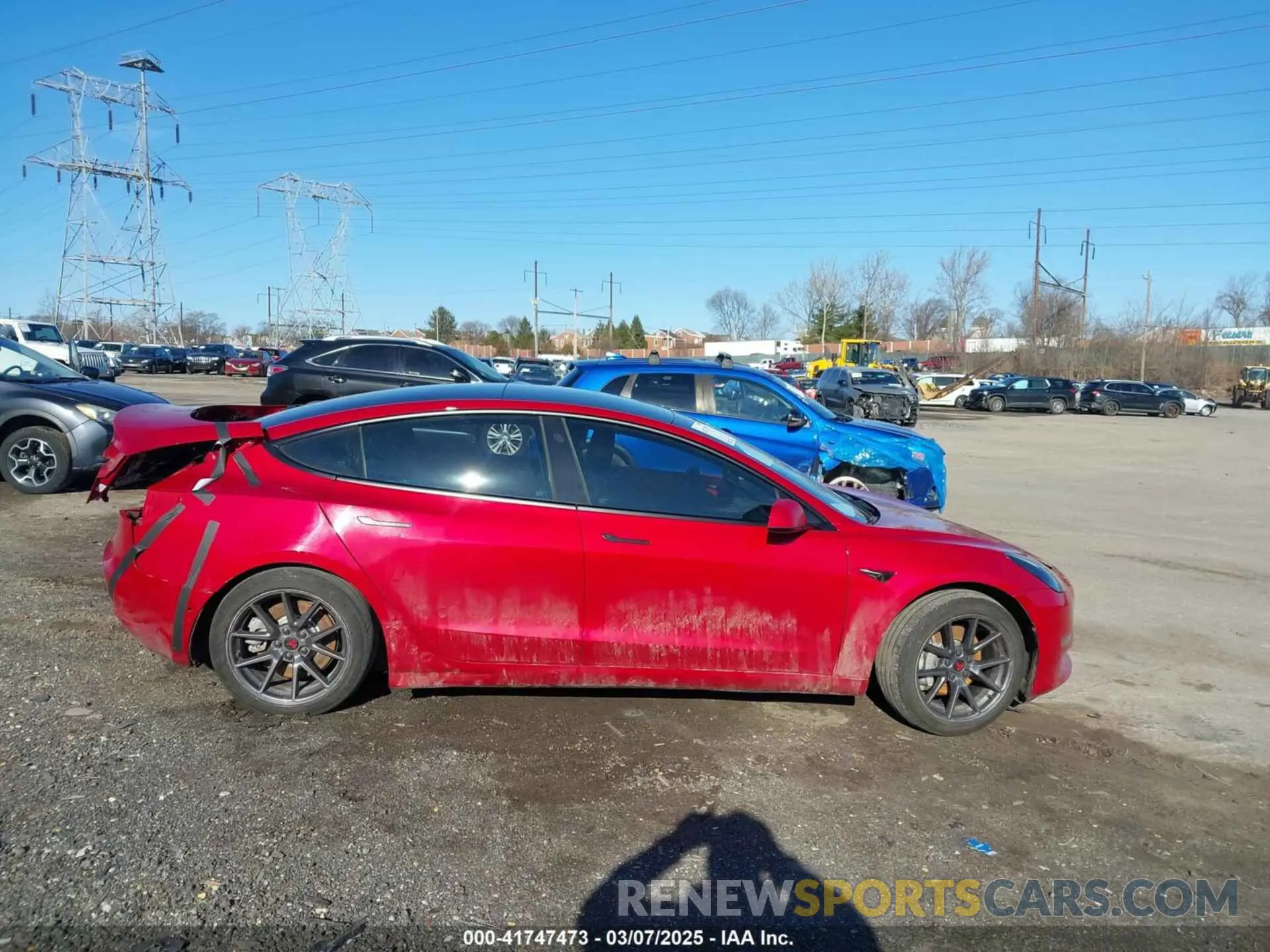 13 Photograph of a damaged car 5YJ3E1EB9NF186435 TESLA MODEL 3 2022