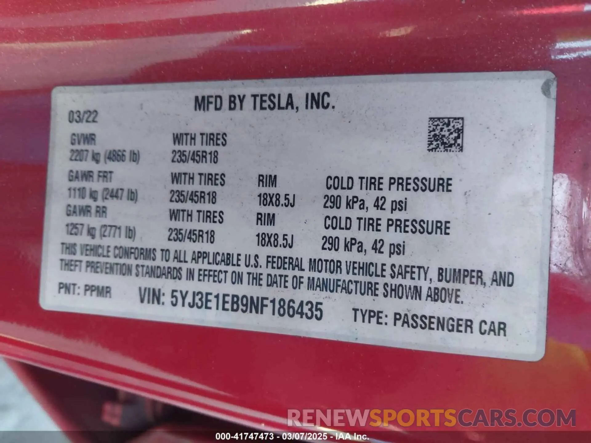 9 Photograph of a damaged car 5YJ3E1EB9NF186435 TESLA MODEL 3 2022