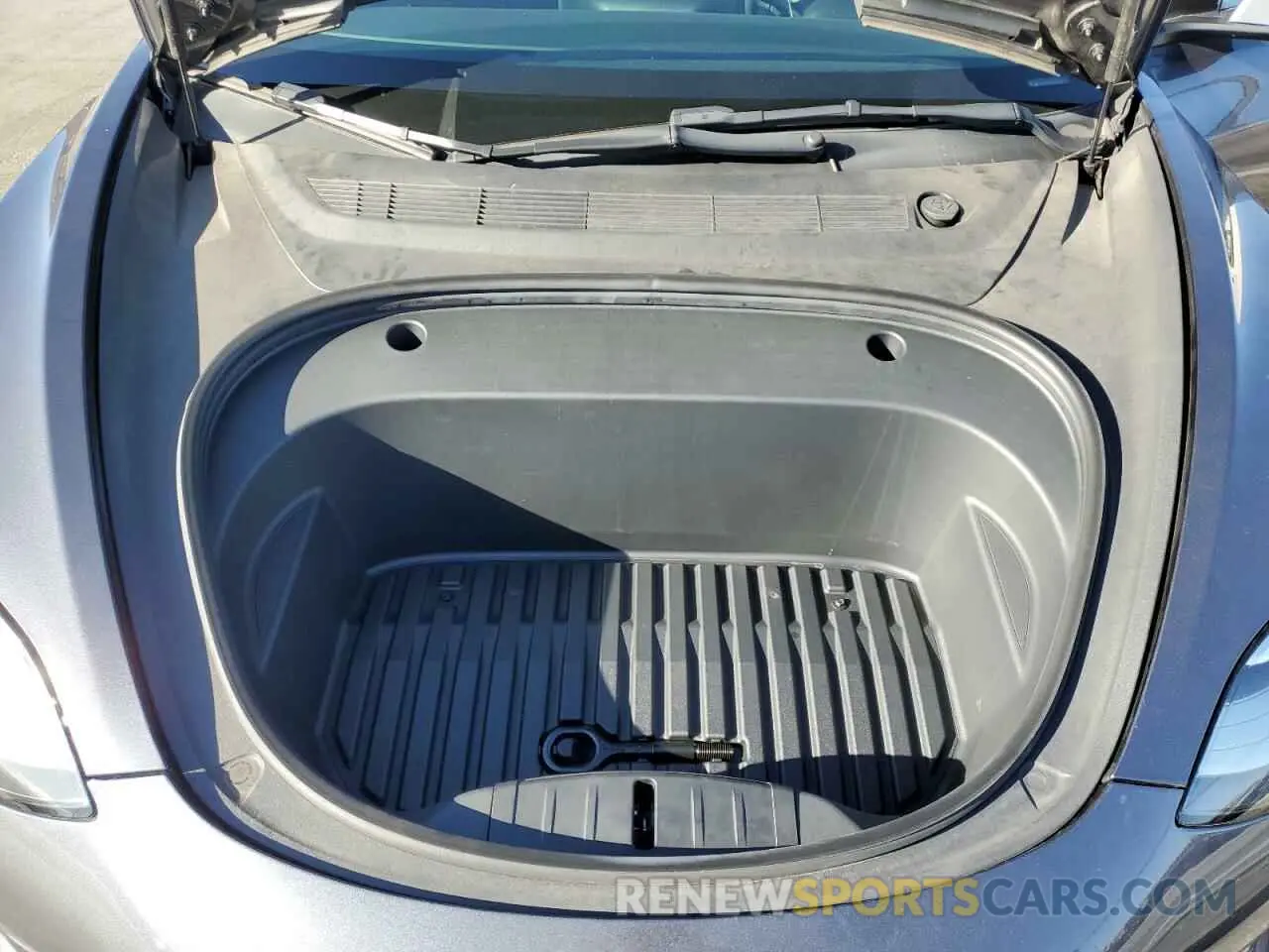 12 Photograph of a damaged car 5YJ3E1EB9NF251347 TESLA MODEL 3 2022