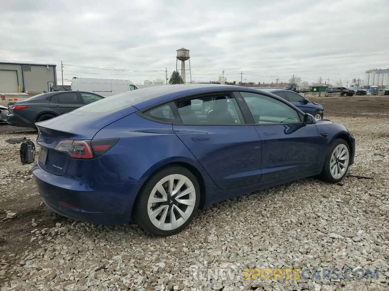 3 Photograph of a damaged car 5YJ3E1EB9NF272070 TESLA MODEL 3 2022