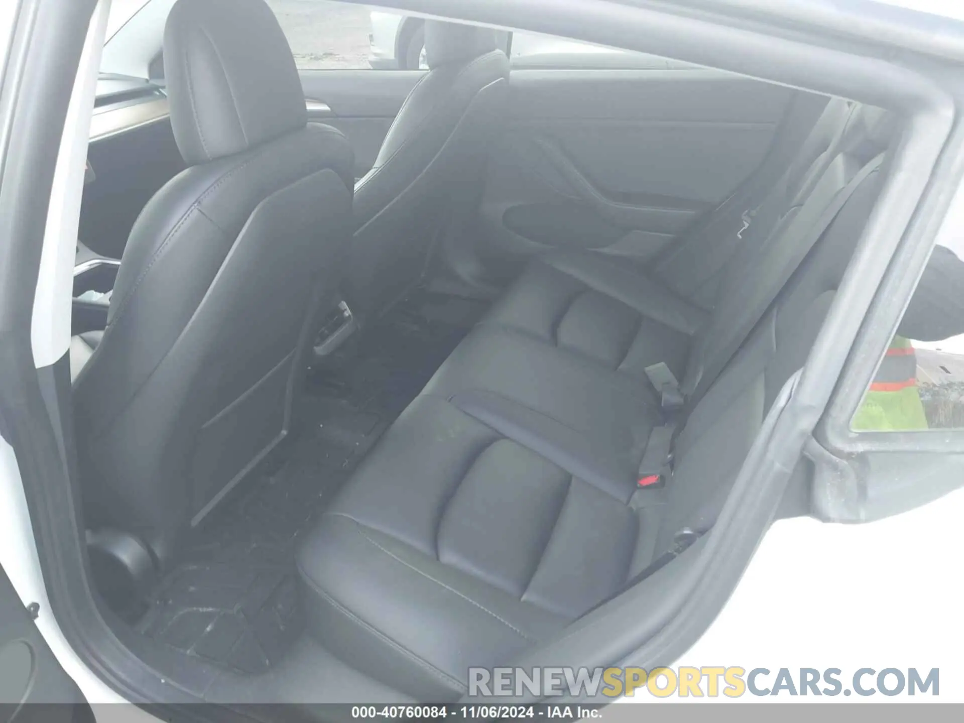 8 Photograph of a damaged car 5YJ3E1EB9NF310011 TESLA MODEL 3 2022