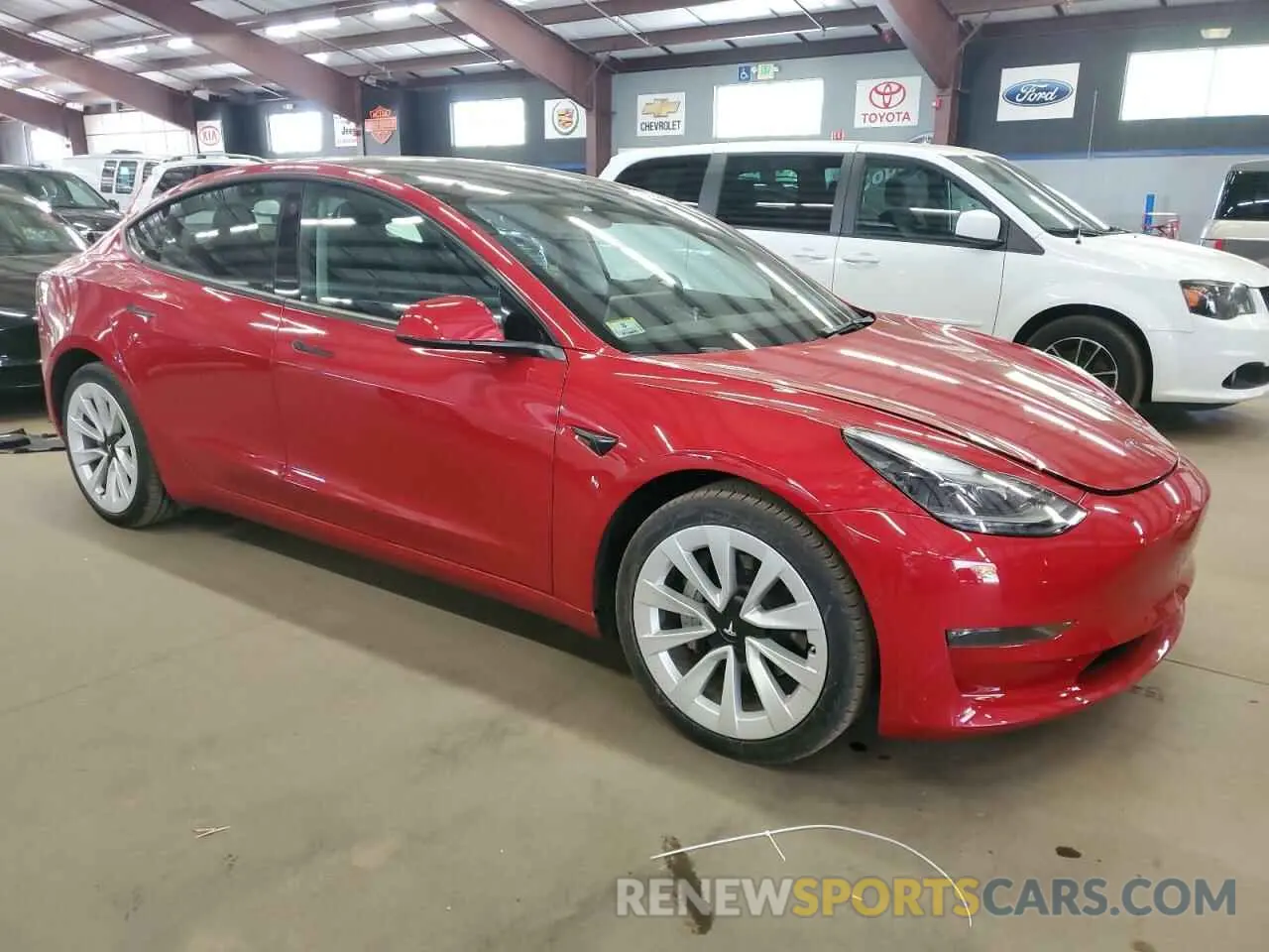 4 Фотография поврежденного автомобиля 5YJ3E1EB9NF317119 TESLA MODEL 3 2022