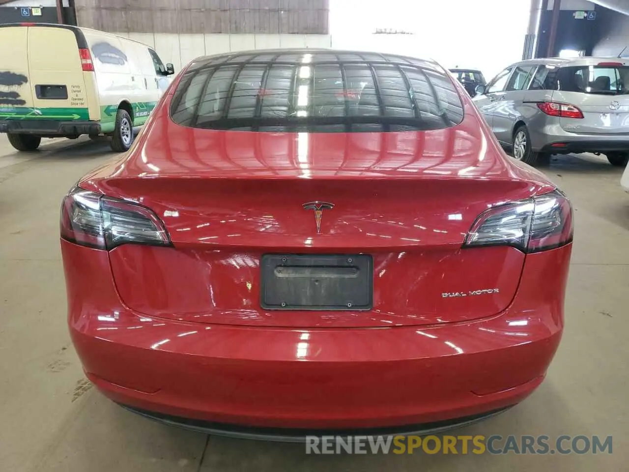6 Фотография поврежденного автомобиля 5YJ3E1EB9NF317119 TESLA MODEL 3 2022