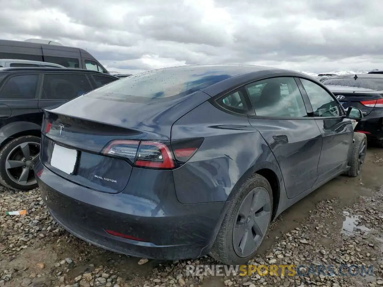 3 Фотография поврежденного автомобиля 5YJ3E1EB9NF327066 TESLA MODEL 3 2022