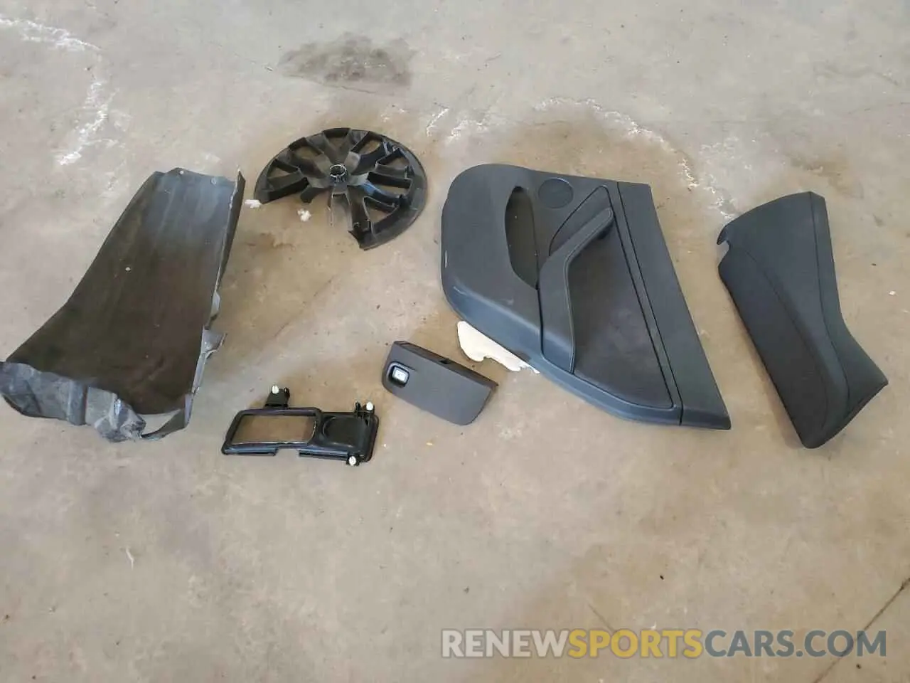 12 Photograph of a damaged car 5YJ3E1EB9NF335622 TESLA MODEL 3 2022