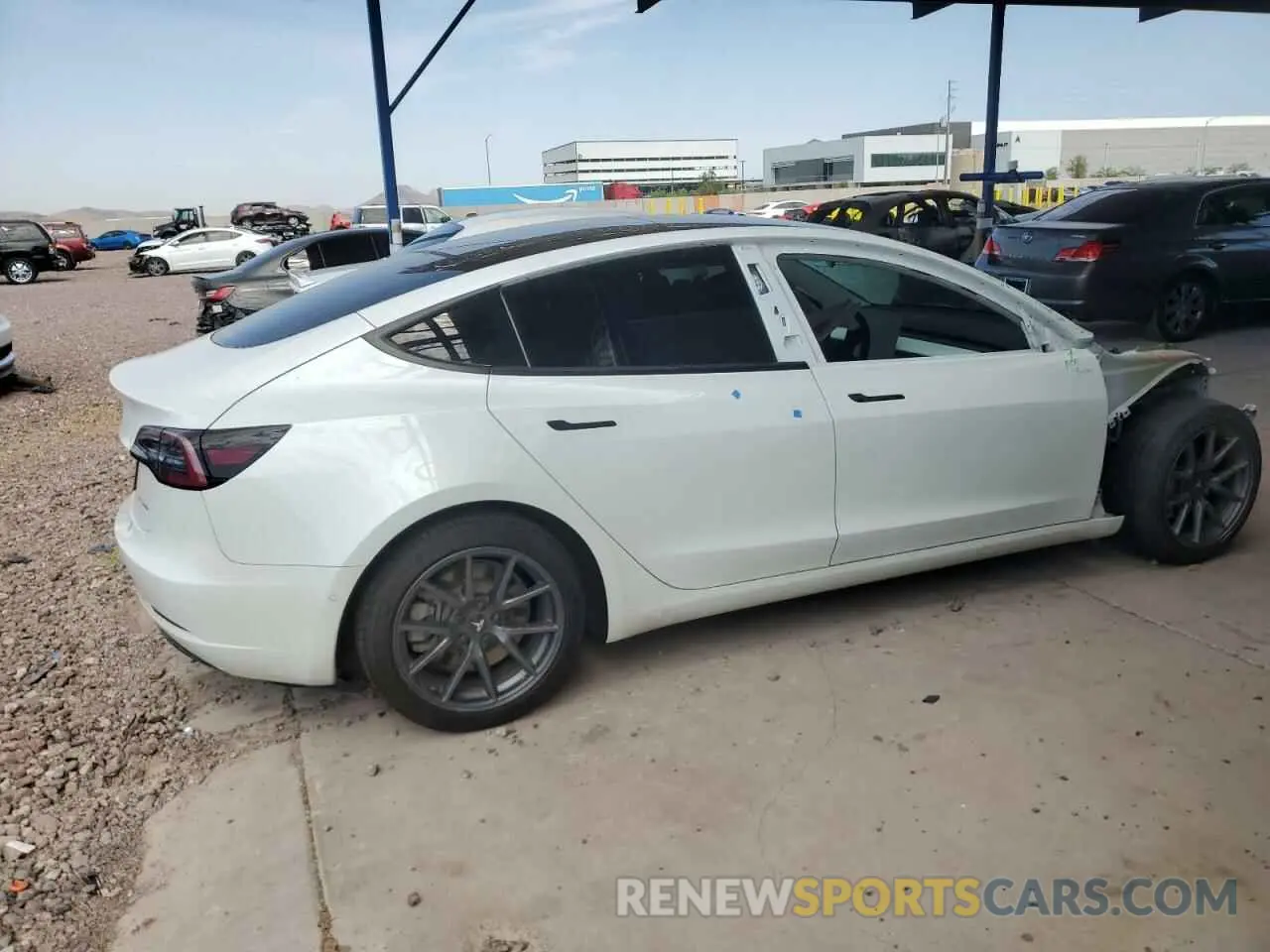 3 Photograph of a damaged car 5YJ3E1EB9NF350010 TESLA MODEL 3 2022