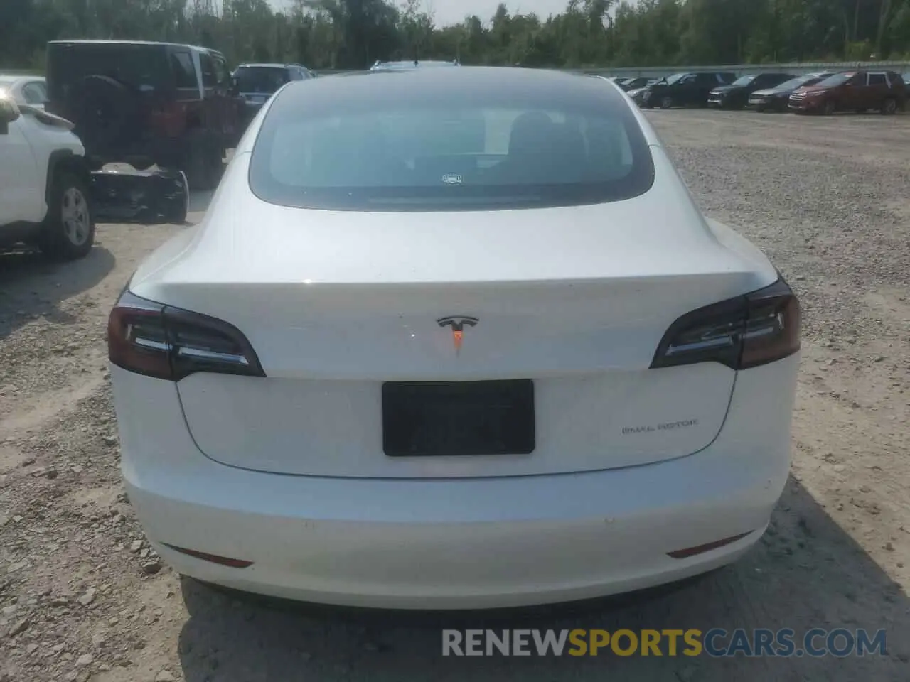 6 Фотография поврежденного автомобиля 5YJ3E1EBXNF106883 TESLA MODEL 3 2022