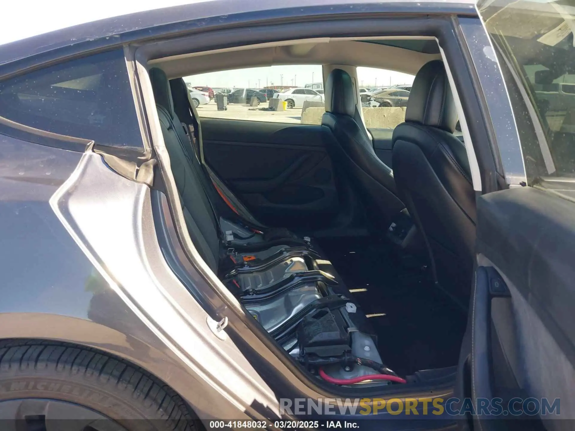 8 Photograph of a damaged car 5YJ3E1EBXNF115762 TESLA MODEL 3 2022