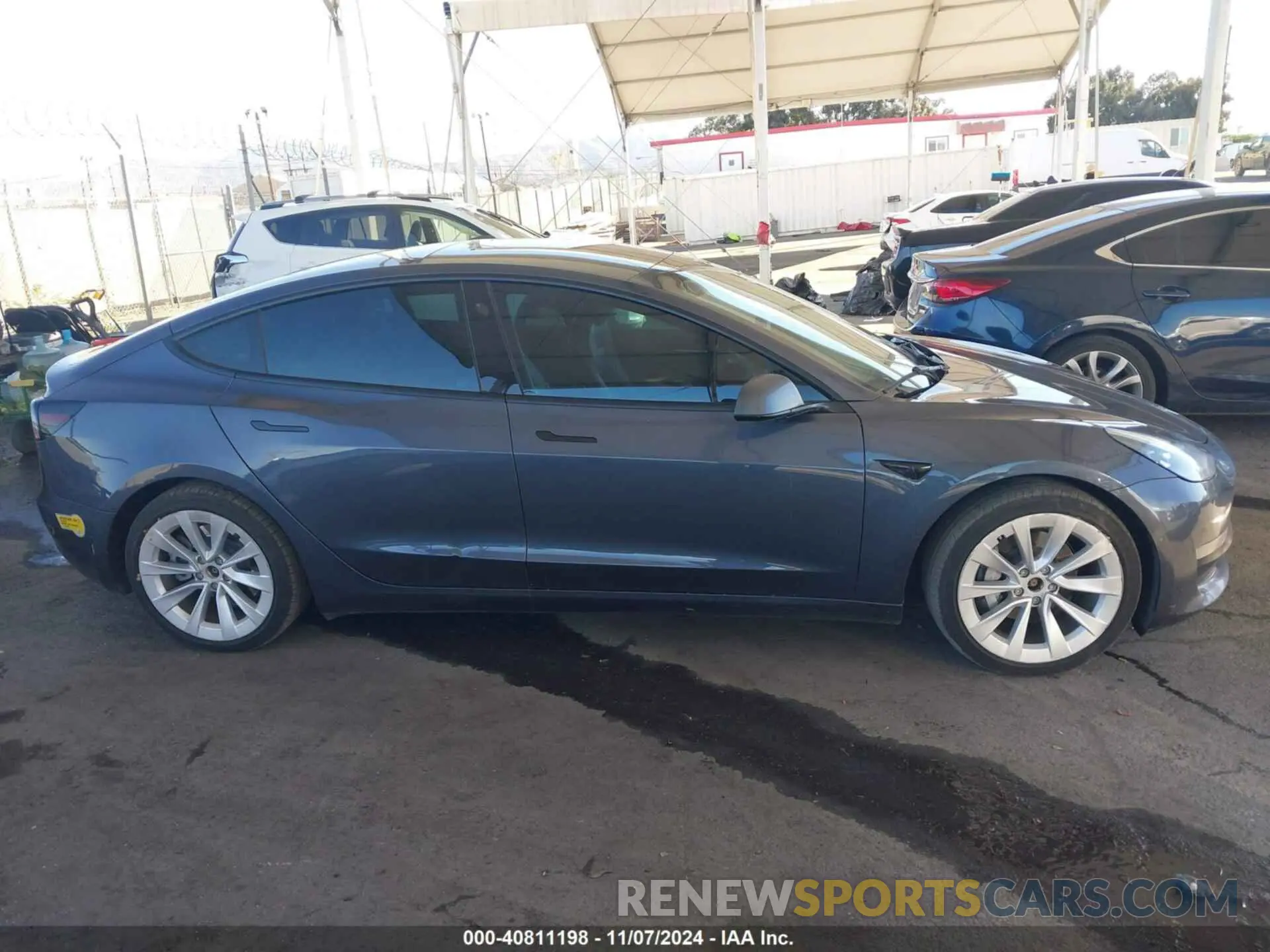 14 Photograph of a damaged car 5YJ3E1EBXNF124073 TESLA MODEL 3 2022