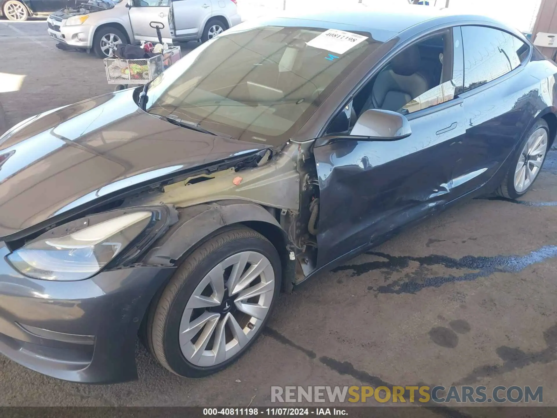 6 Photograph of a damaged car 5YJ3E1EBXNF124073 TESLA MODEL 3 2022