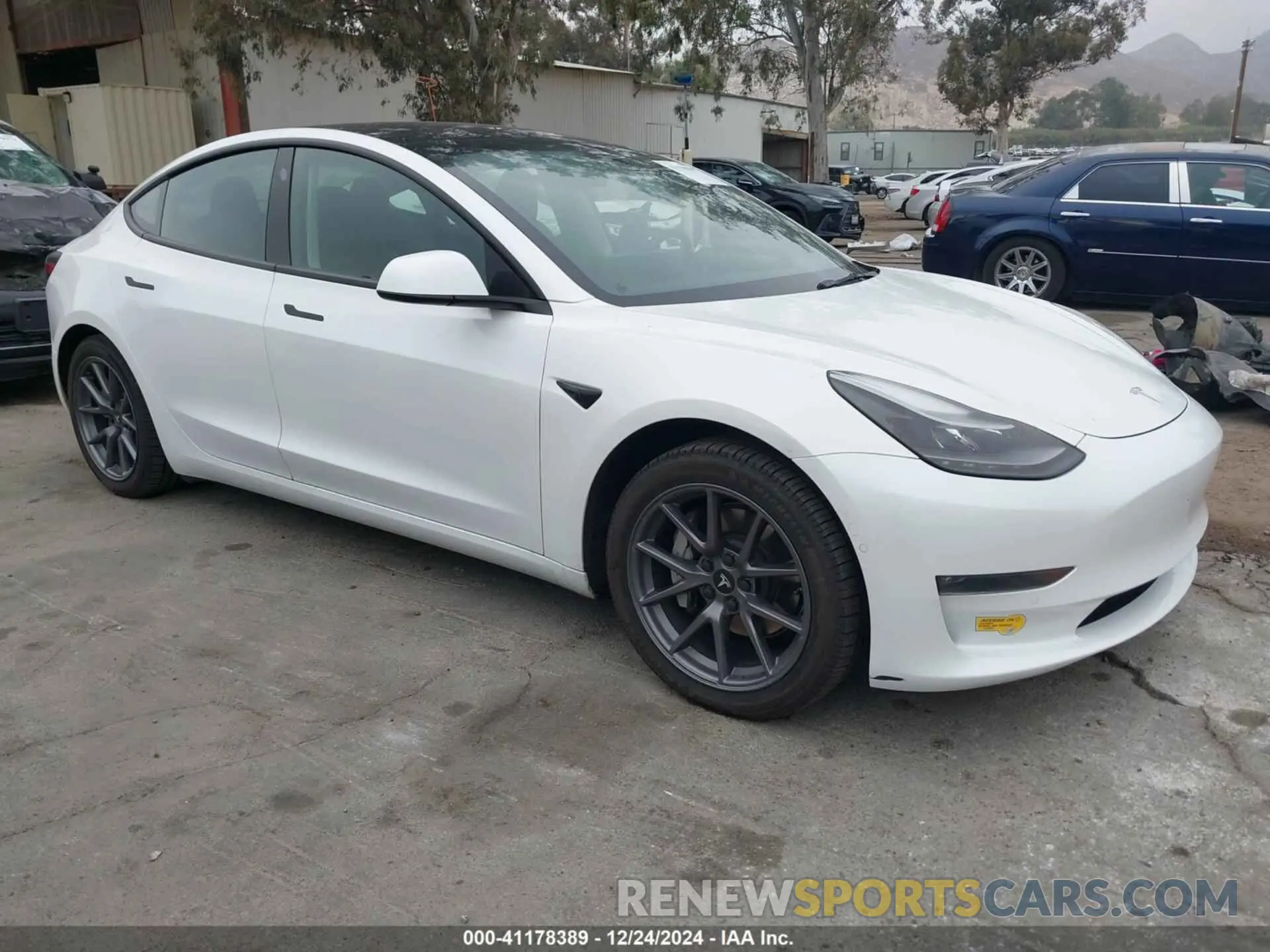 1 Photograph of a damaged car 5YJ3E1EBXNF167988 TESLA MODEL 3 2022