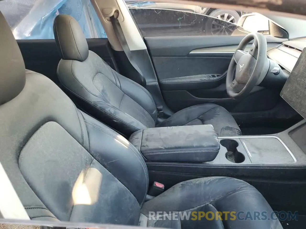 7 Photograph of a damaged car 5YJ3E1EBXNF193443 TESLA MODEL 3 2022