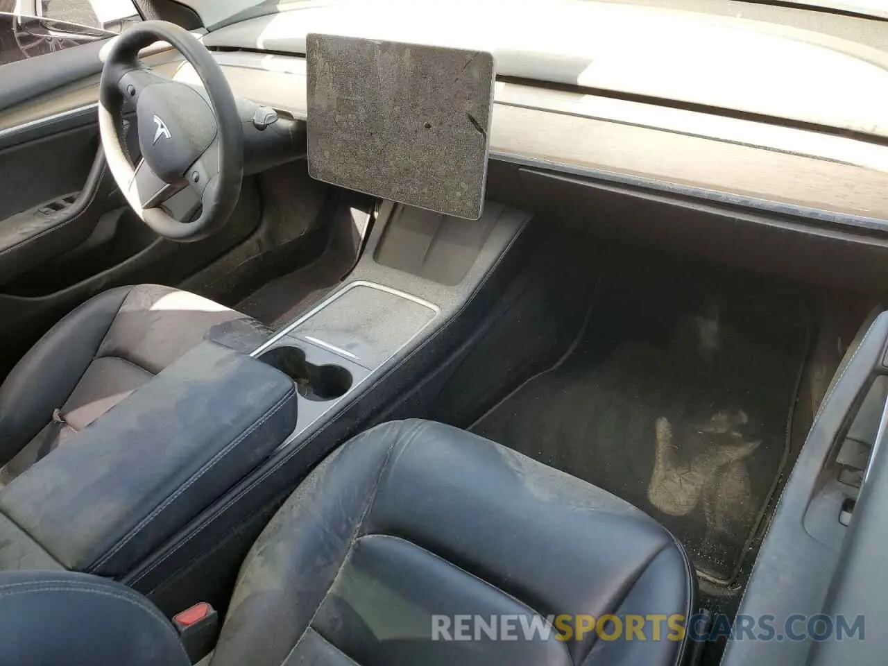 8 Photograph of a damaged car 5YJ3E1EBXNF193443 TESLA MODEL 3 2022