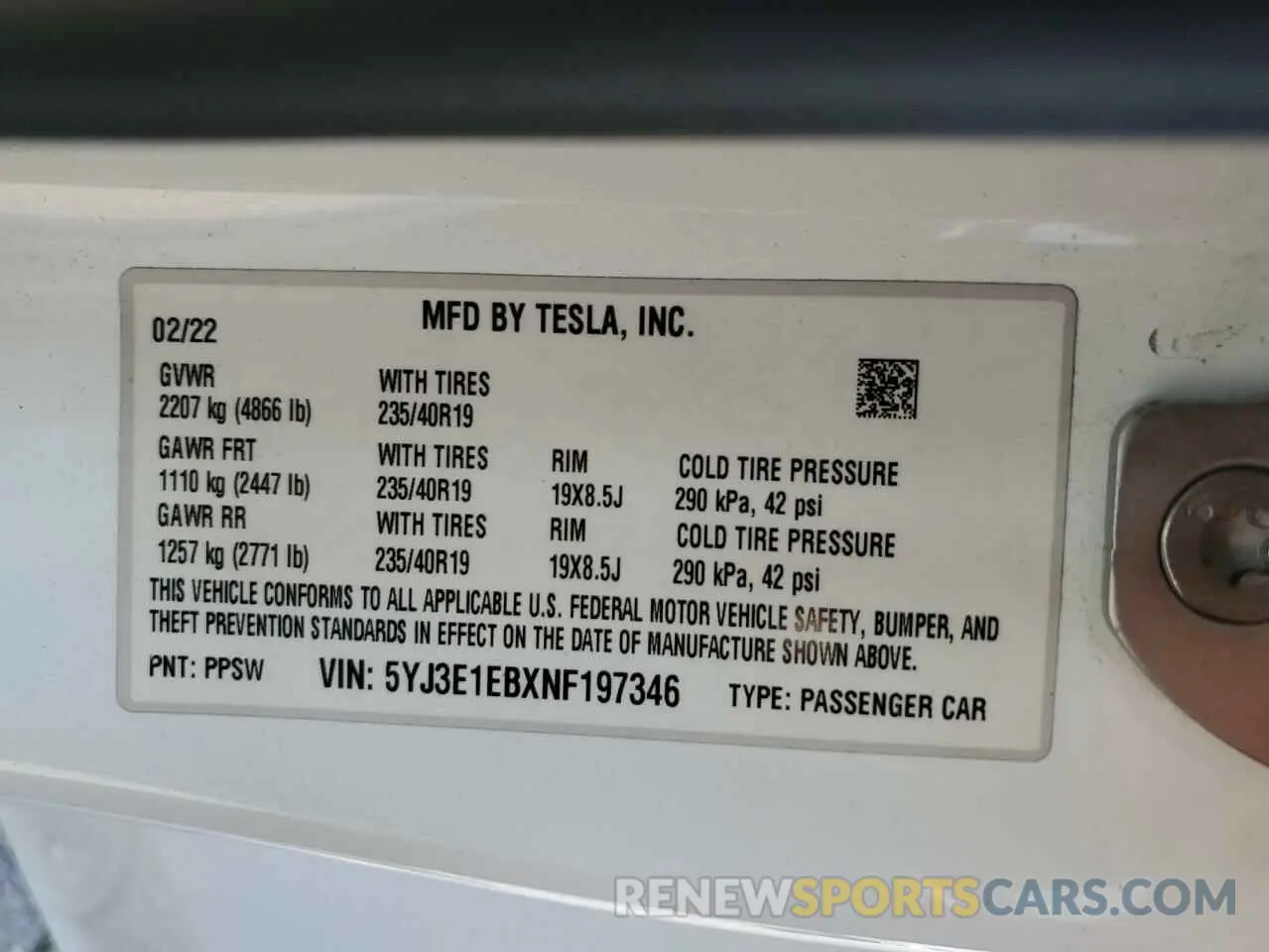 12 Photograph of a damaged car 5YJ3E1EBXNF197346 TESLA MODEL 3 2022