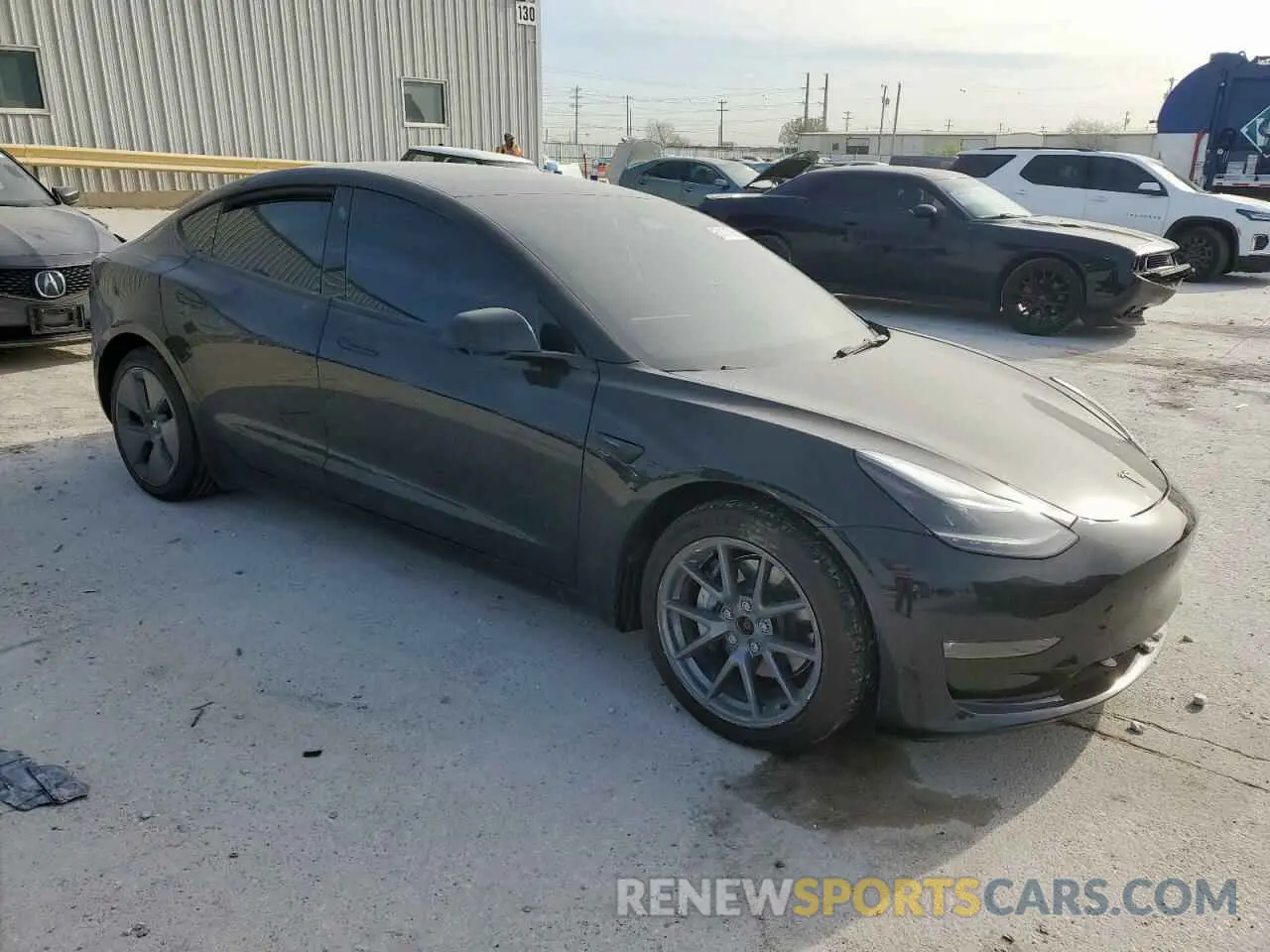 4 Фотография поврежденного автомобиля 5YJ3E1EBXNF229342 TESLA MODEL 3 2022
