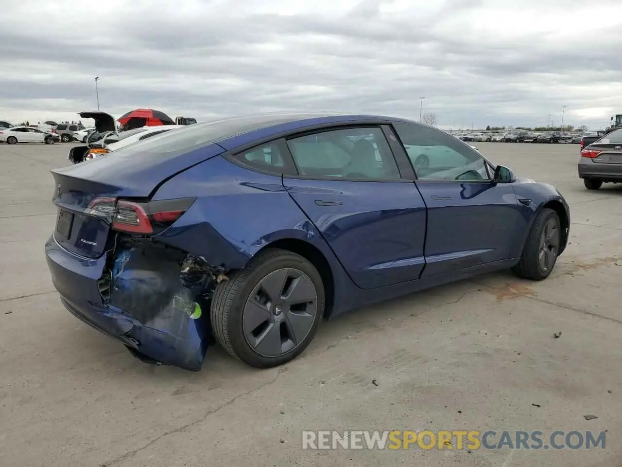 3 Photograph of a damaged car 5YJ3E1EBXNF230877 TESLA MODEL 3 2022