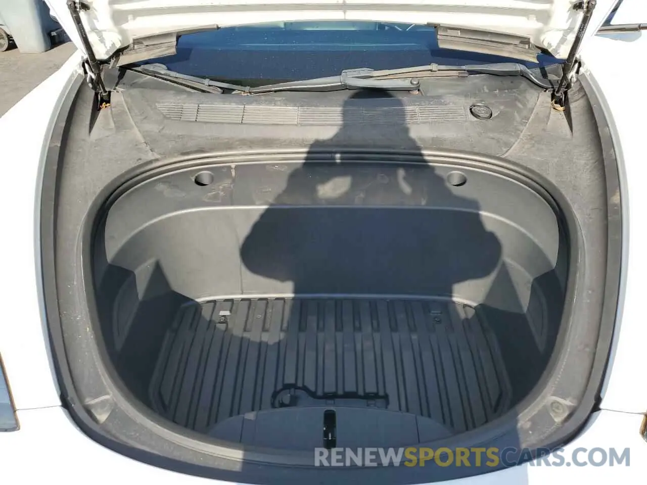 13 Photograph of a damaged car 5YJ3E1EBXNF237537 TESLA MODEL 3 2022