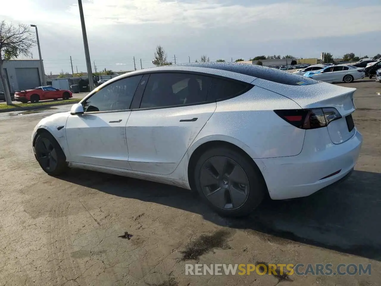 2 Photograph of a damaged car 5YJ3E1EBXNF237537 TESLA MODEL 3 2022