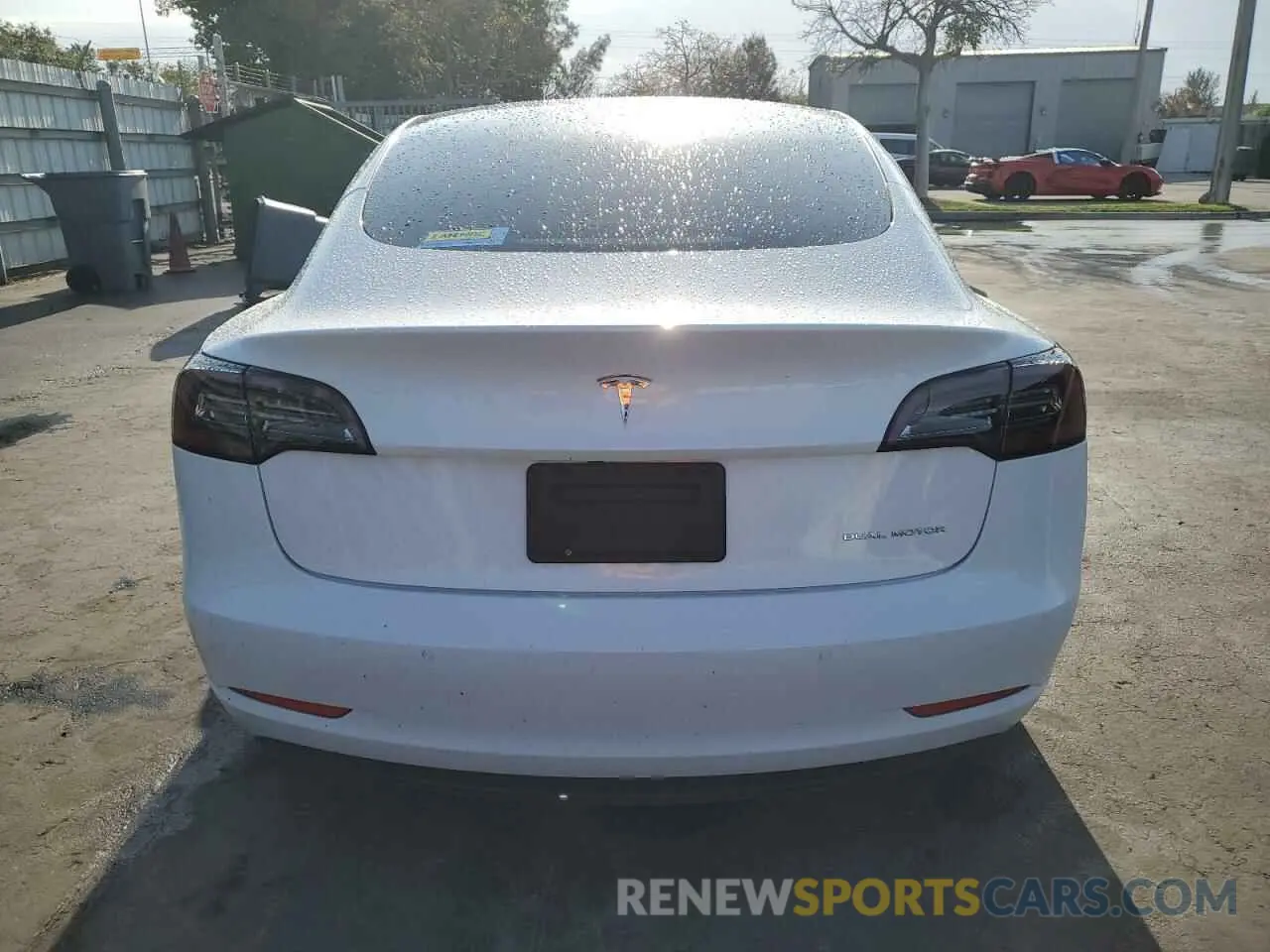 6 Photograph of a damaged car 5YJ3E1EBXNF237537 TESLA MODEL 3 2022