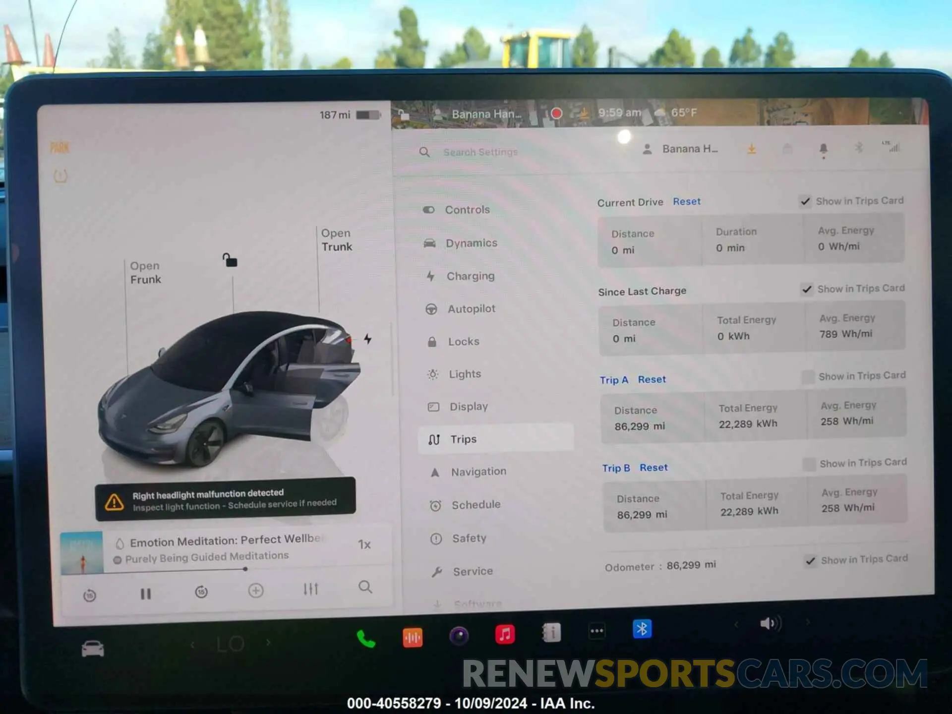 19 Photograph of a damaged car 5YJ3E1EBXNF245864 TESLA MODEL 3 2022