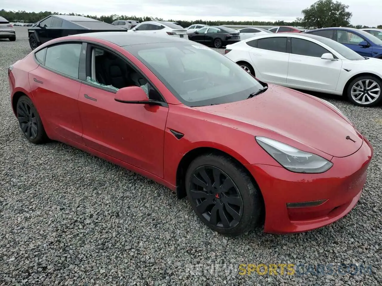 4 Photograph of a damaged car 5YJ3E1EBXNF249106 TESLA MODEL 3 2022