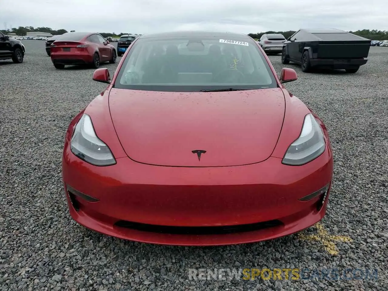 5 Photograph of a damaged car 5YJ3E1EBXNF249106 TESLA MODEL 3 2022