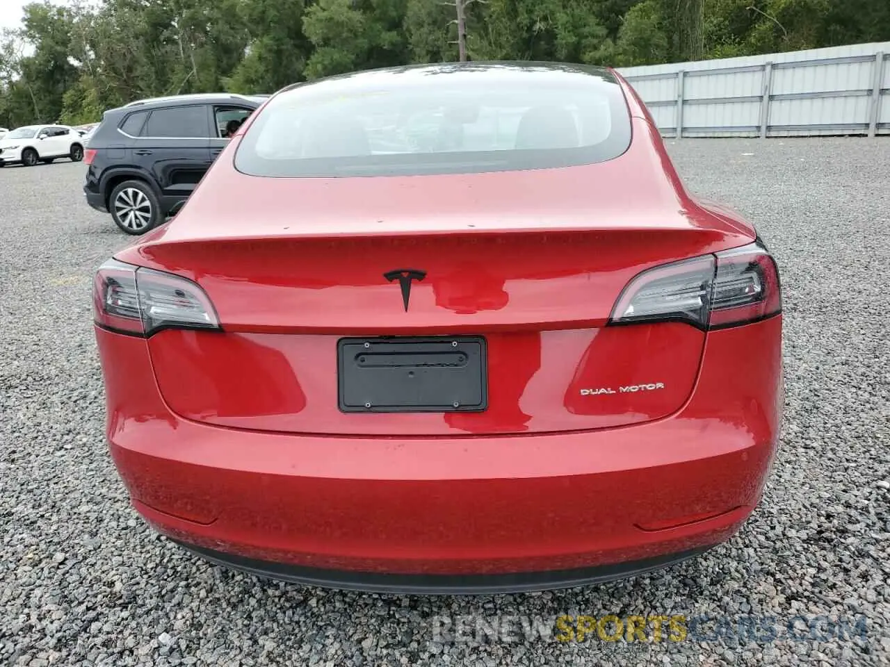 6 Photograph of a damaged car 5YJ3E1EBXNF249106 TESLA MODEL 3 2022