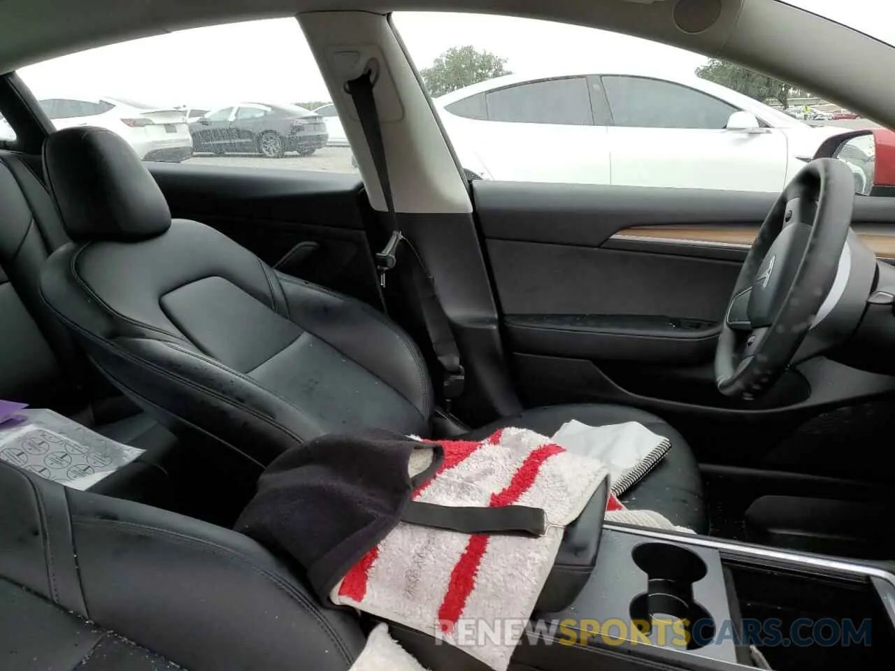 7 Photograph of a damaged car 5YJ3E1EBXNF249106 TESLA MODEL 3 2022