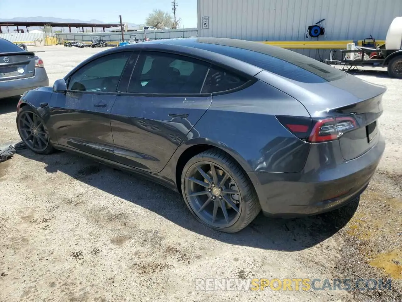 2 Photograph of a damaged car 5YJ3E1EBXNF263832 TESLA MODEL 3 2022