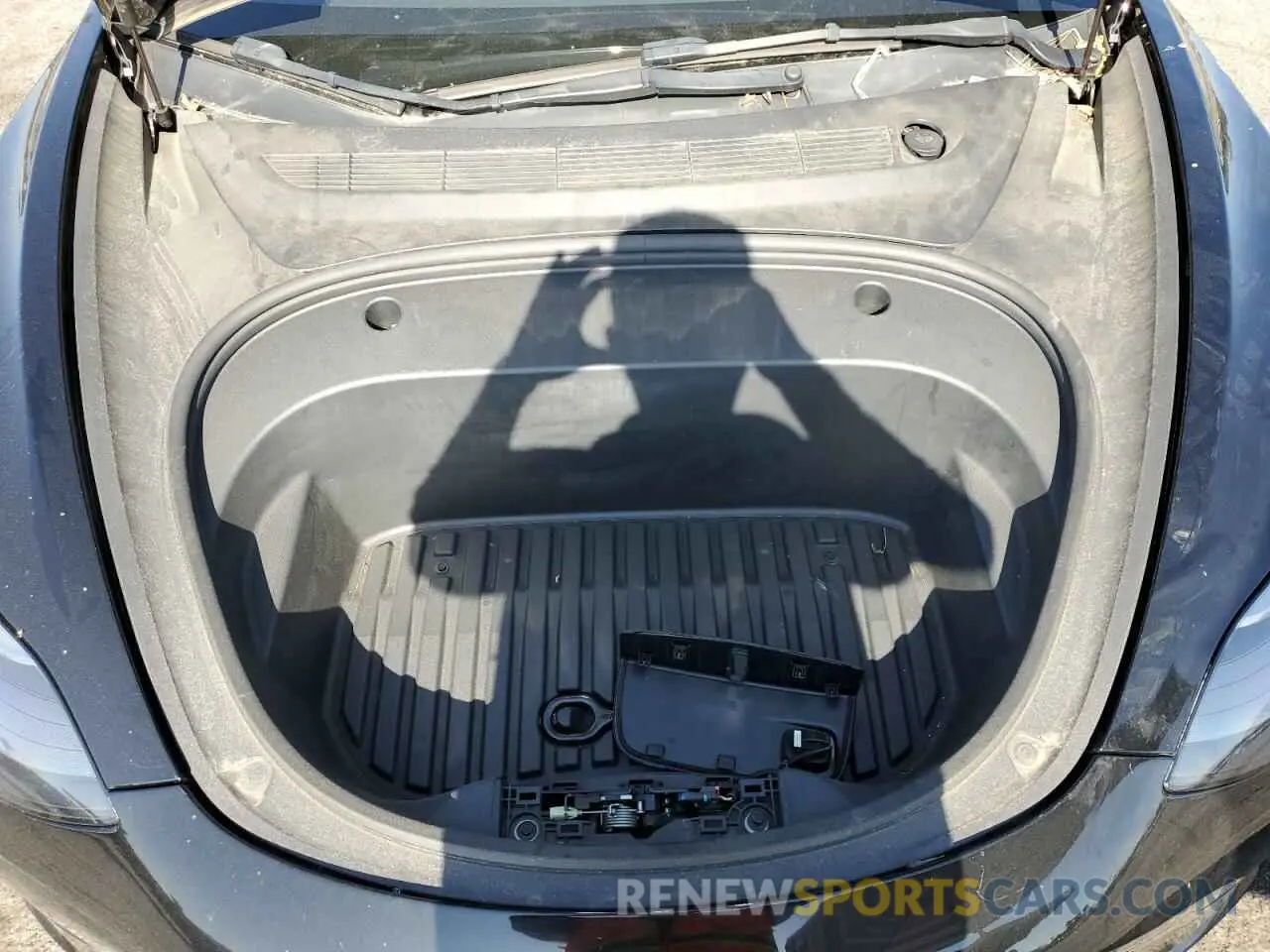 11 Фотография поврежденного автомобиля 5YJ3E1EBXNF295261 TESLA MODEL 3 2022