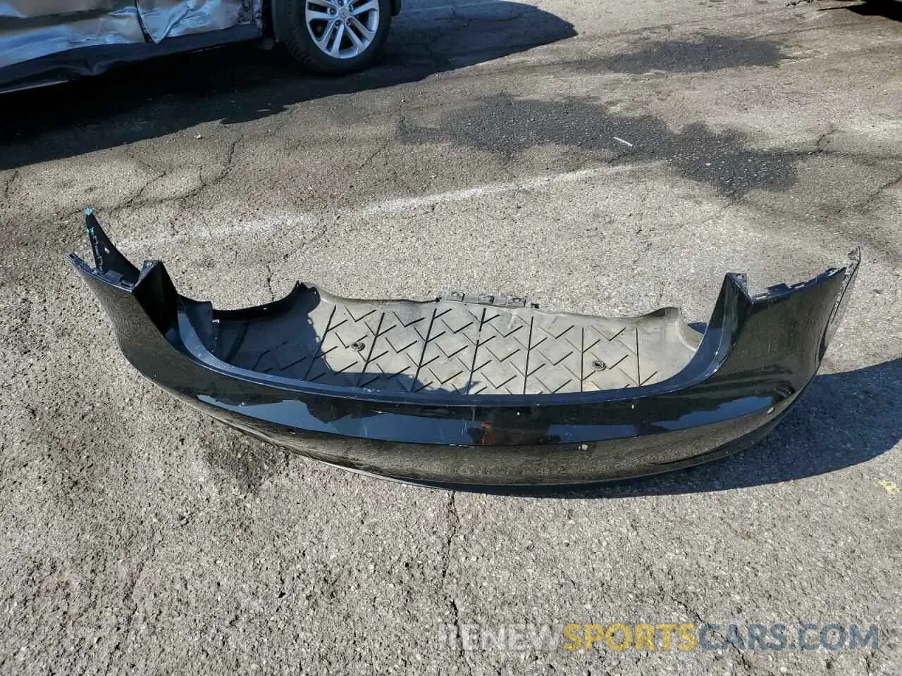 12 Фотография поврежденного автомобиля 5YJ3E1EBXNF295261 TESLA MODEL 3 2022