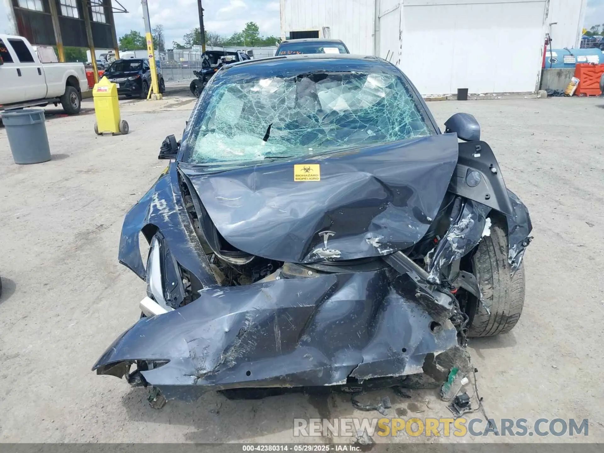 6 Photograph of a damaged car 5YJ3E1EC0NF174232 TESLA MODEL 3 2022