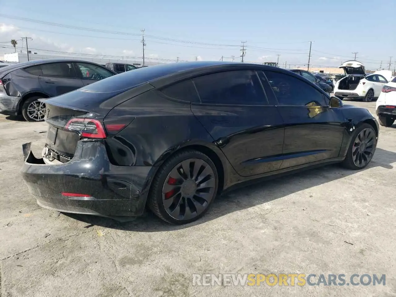 3 Photograph of a damaged car 5YJ3E1EC0NF233831 TESLA MODEL 3 2022