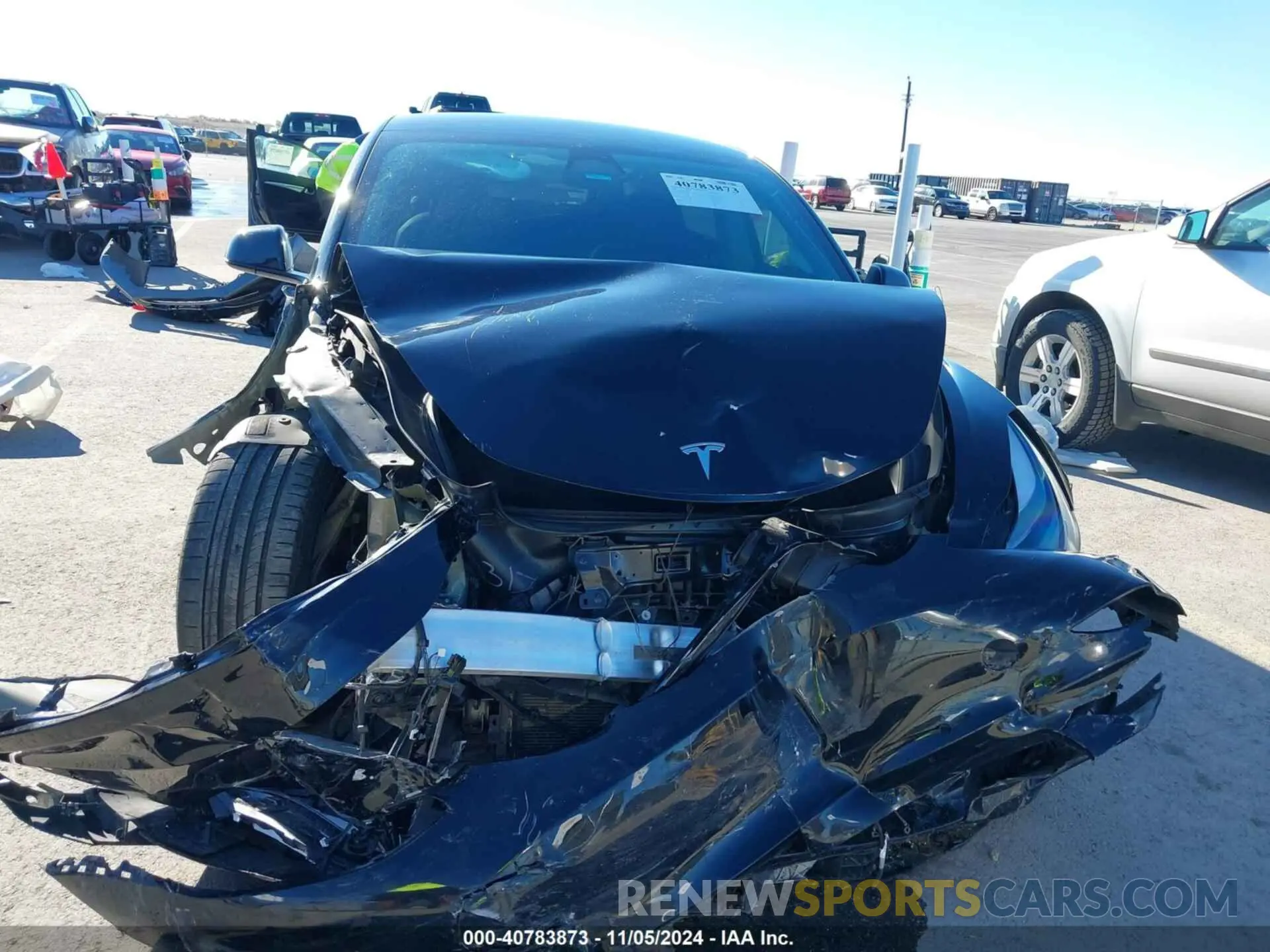 11 Photograph of a damaged car 5YJ3E1EC0NF295830 TESLA MODEL 3 2022