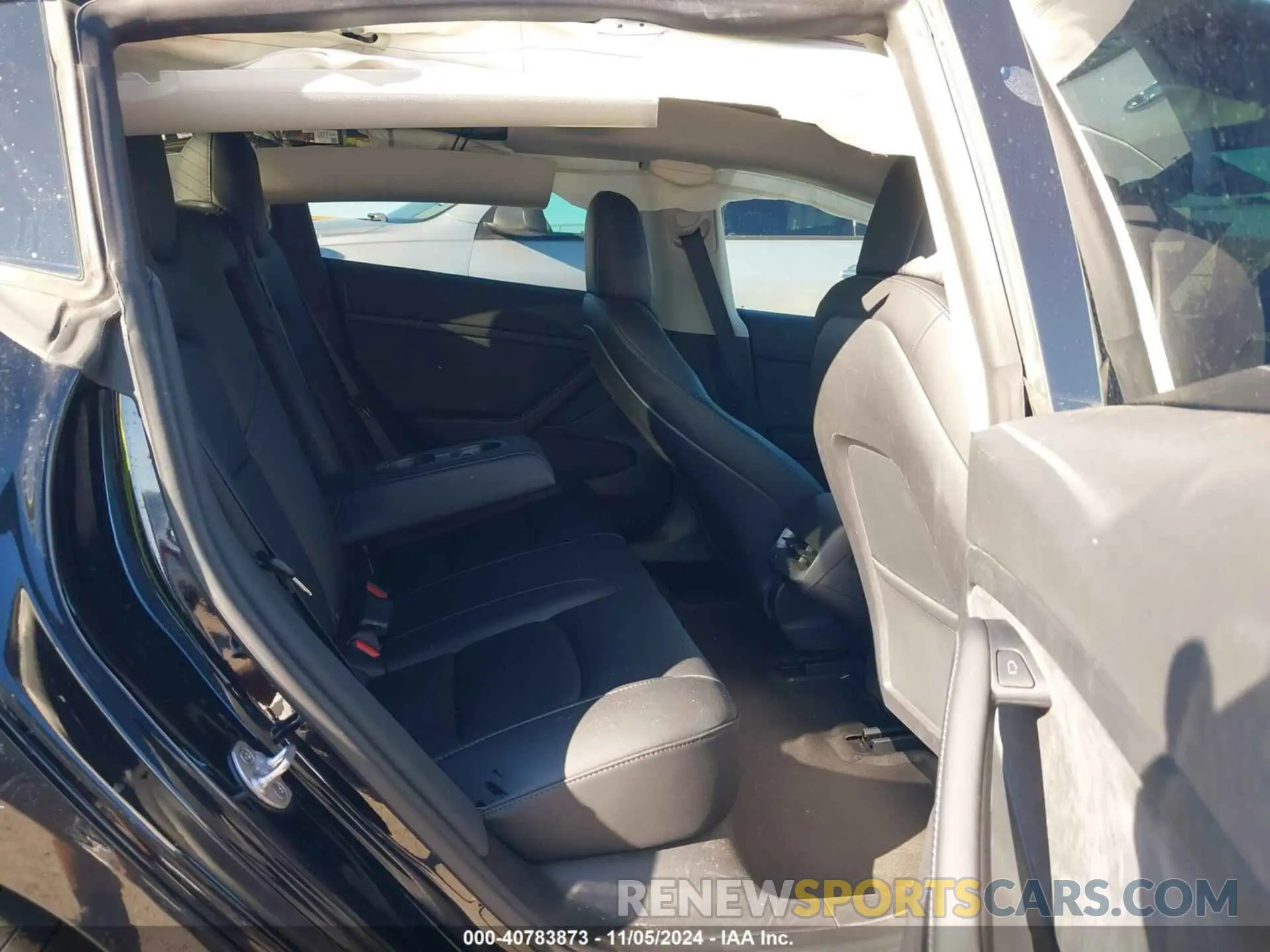 8 Photograph of a damaged car 5YJ3E1EC0NF295830 TESLA MODEL 3 2022
