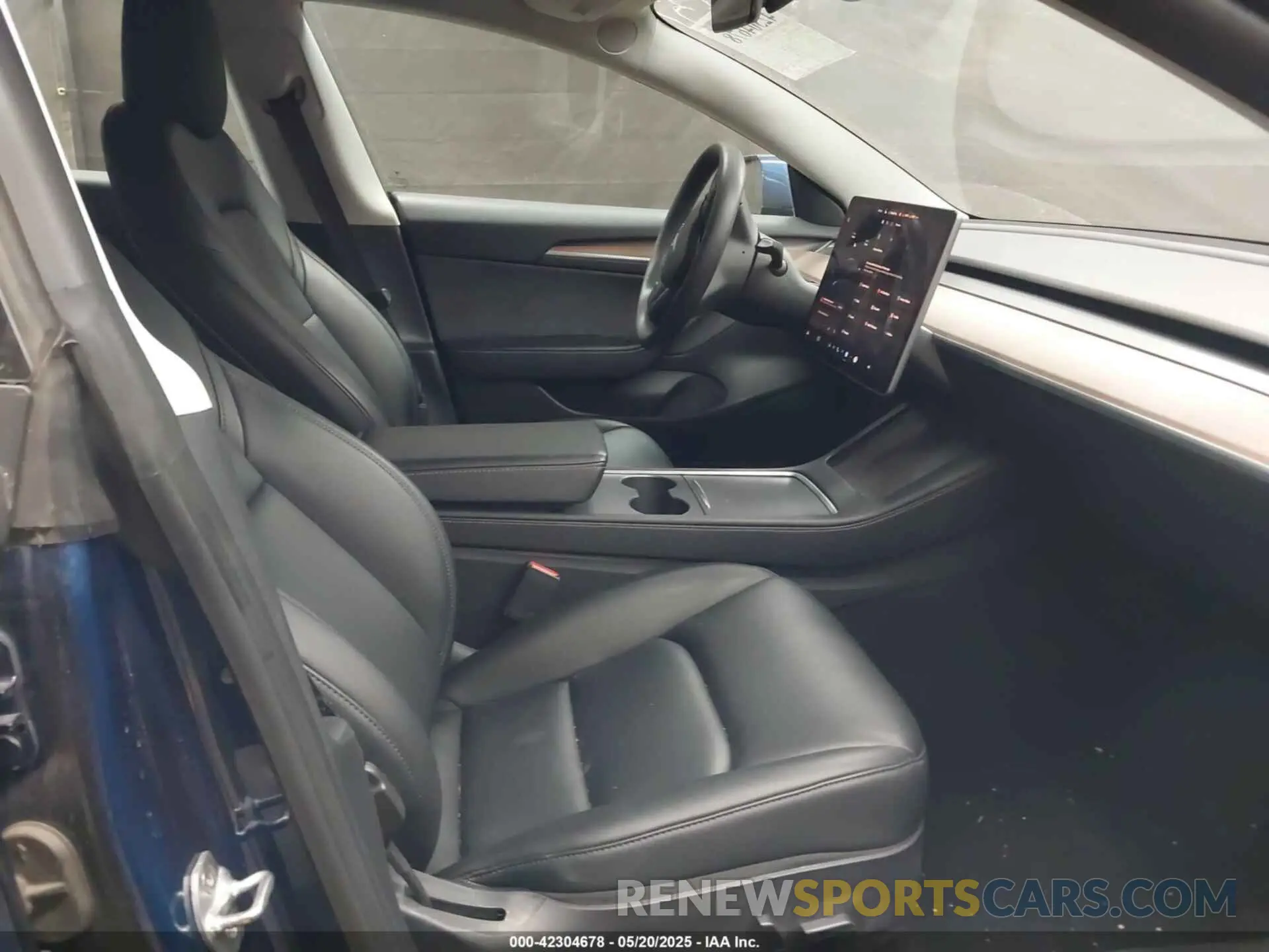 5 Фотография поврежденного автомобиля 5YJ3E1EC1NF104786 TESLA MODEL 3 2022