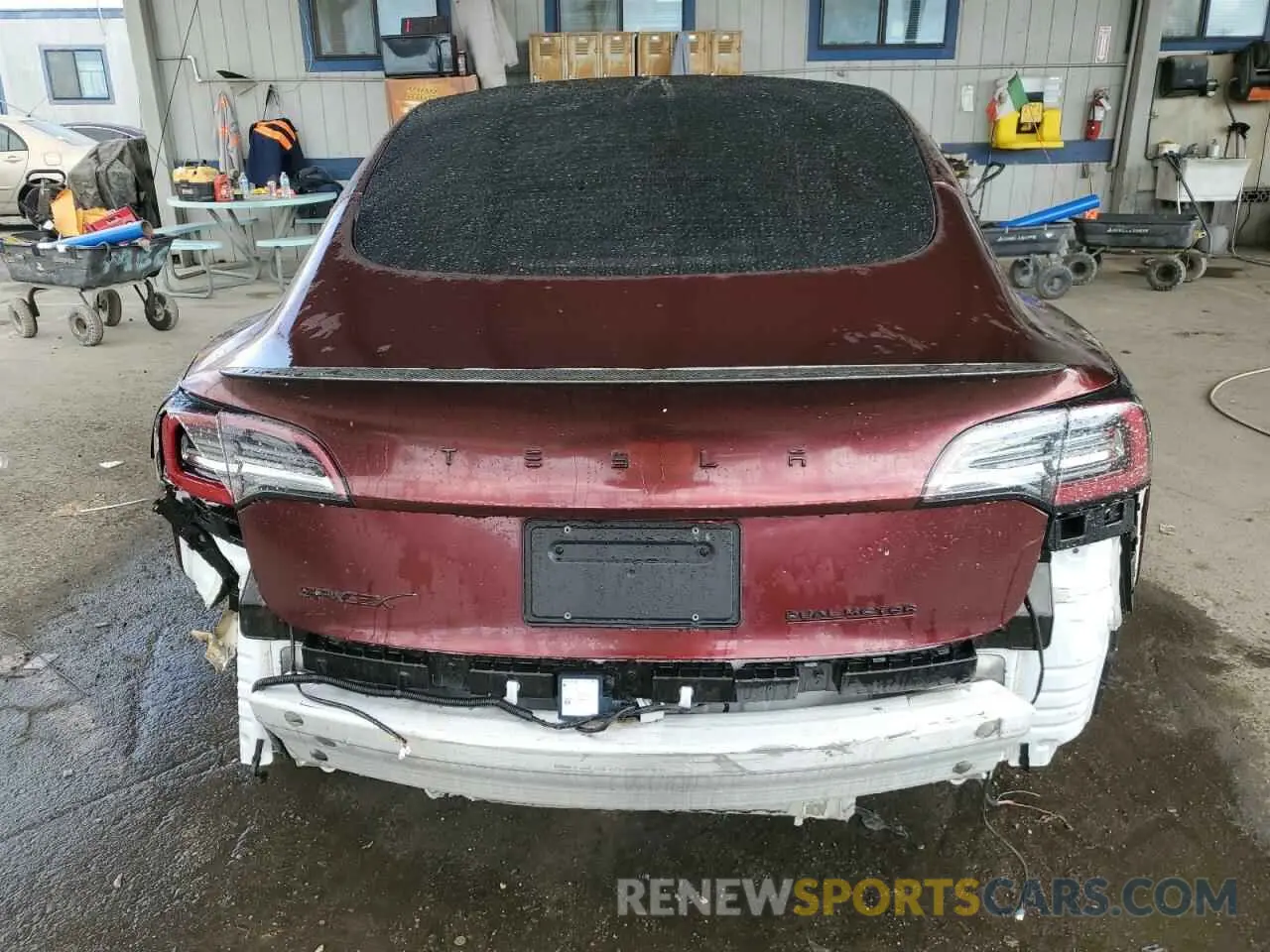 6 Фотография поврежденного автомобиля 5YJ3E1EC1NF170240 TESLA MODEL 3 2022