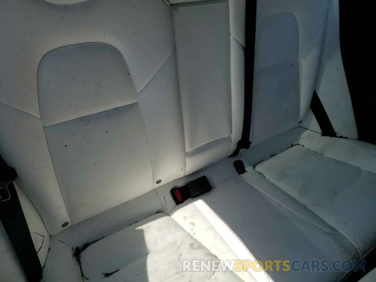 10 Фотография поврежденного автомобиля 5YJ3E1EC1NF262416 TESLA MODEL 3 2022