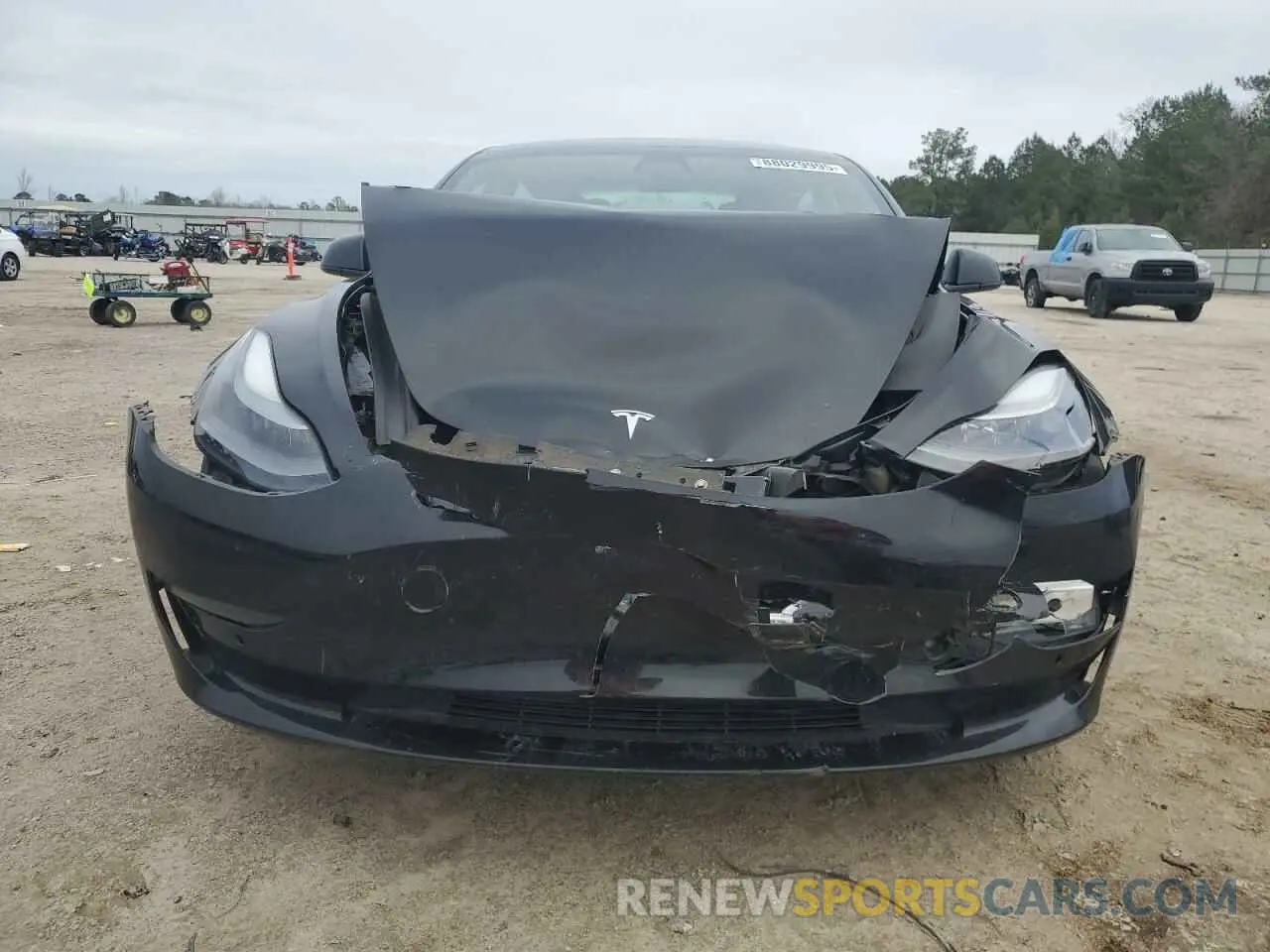 5 Photograph of a damaged car 5YJ3E1EC1NF267857 TESLA MODEL 3 2022