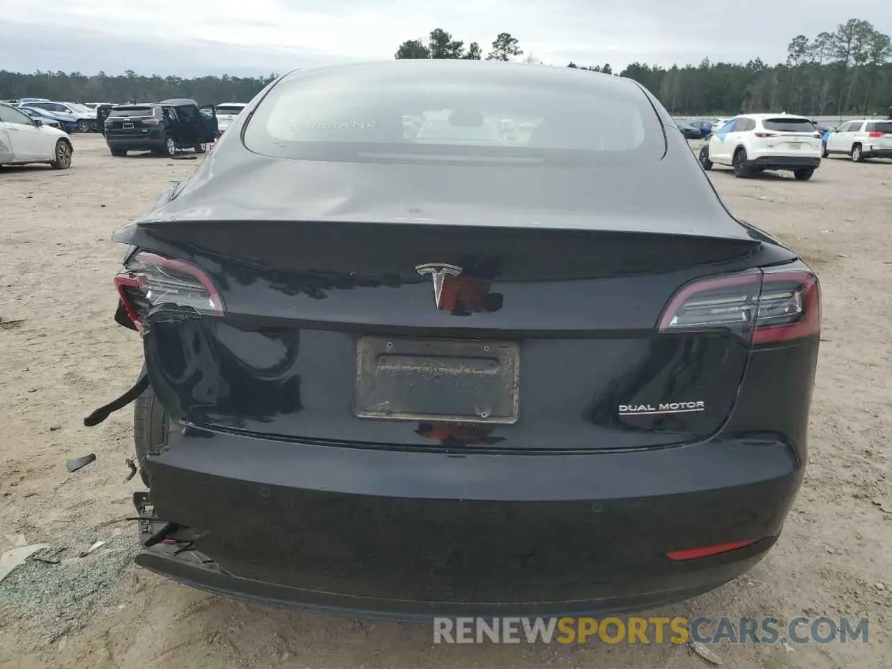 6 Photograph of a damaged car 5YJ3E1EC1NF267857 TESLA MODEL 3 2022
