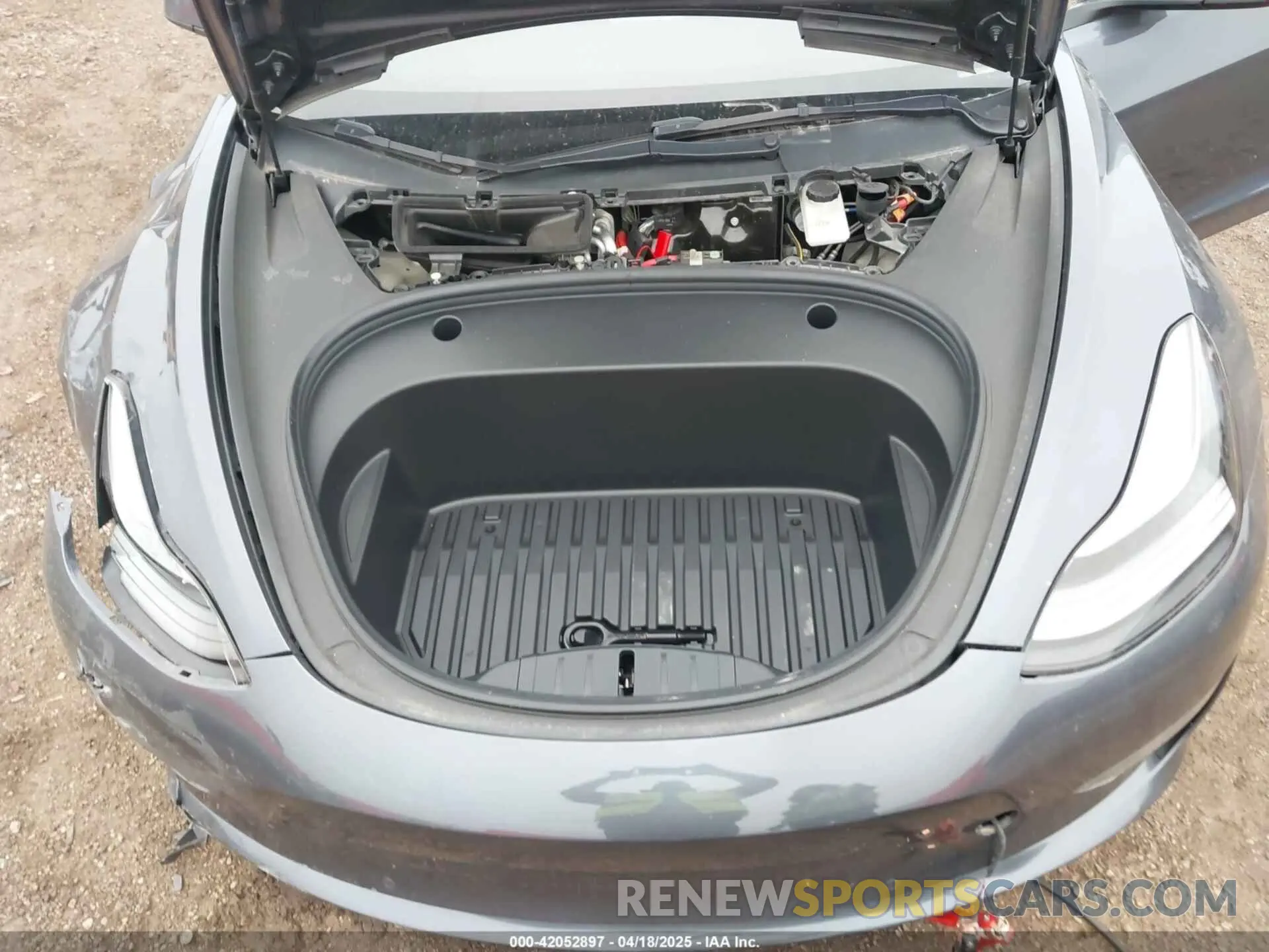 10 Фотография поврежденного автомобиля 5YJ3E1EC1NF330567 TESLA MODEL 3 2022