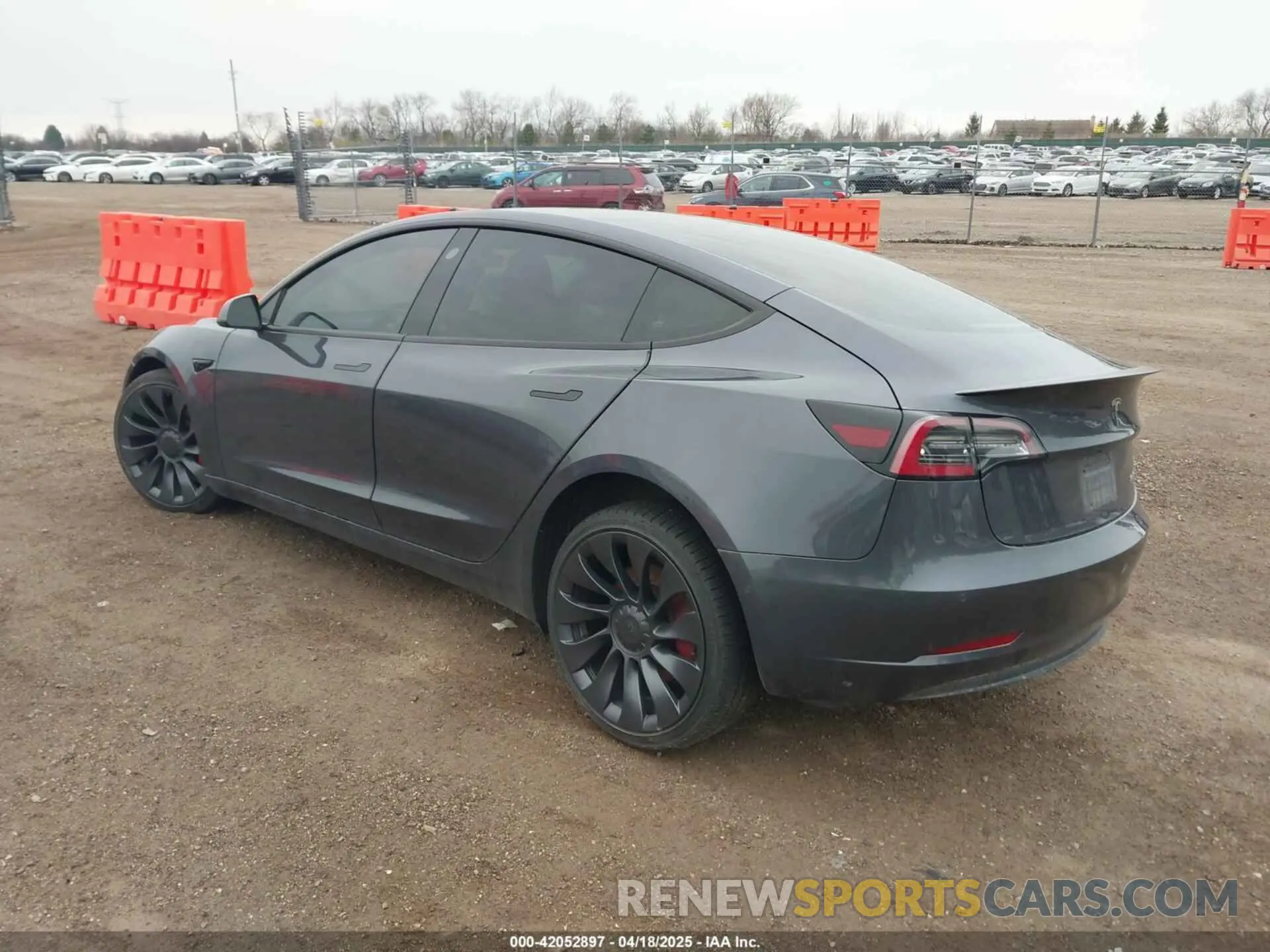 3 Фотография поврежденного автомобиля 5YJ3E1EC1NF330567 TESLA MODEL 3 2022