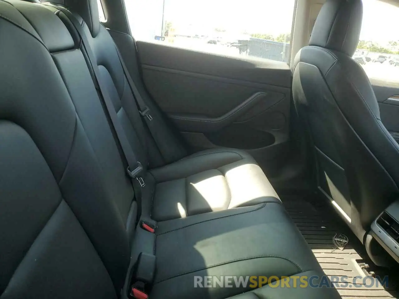 10 Фотография поврежденного автомобиля 5YJ3E1EC1NF342430 TESLA MODEL 3 2022